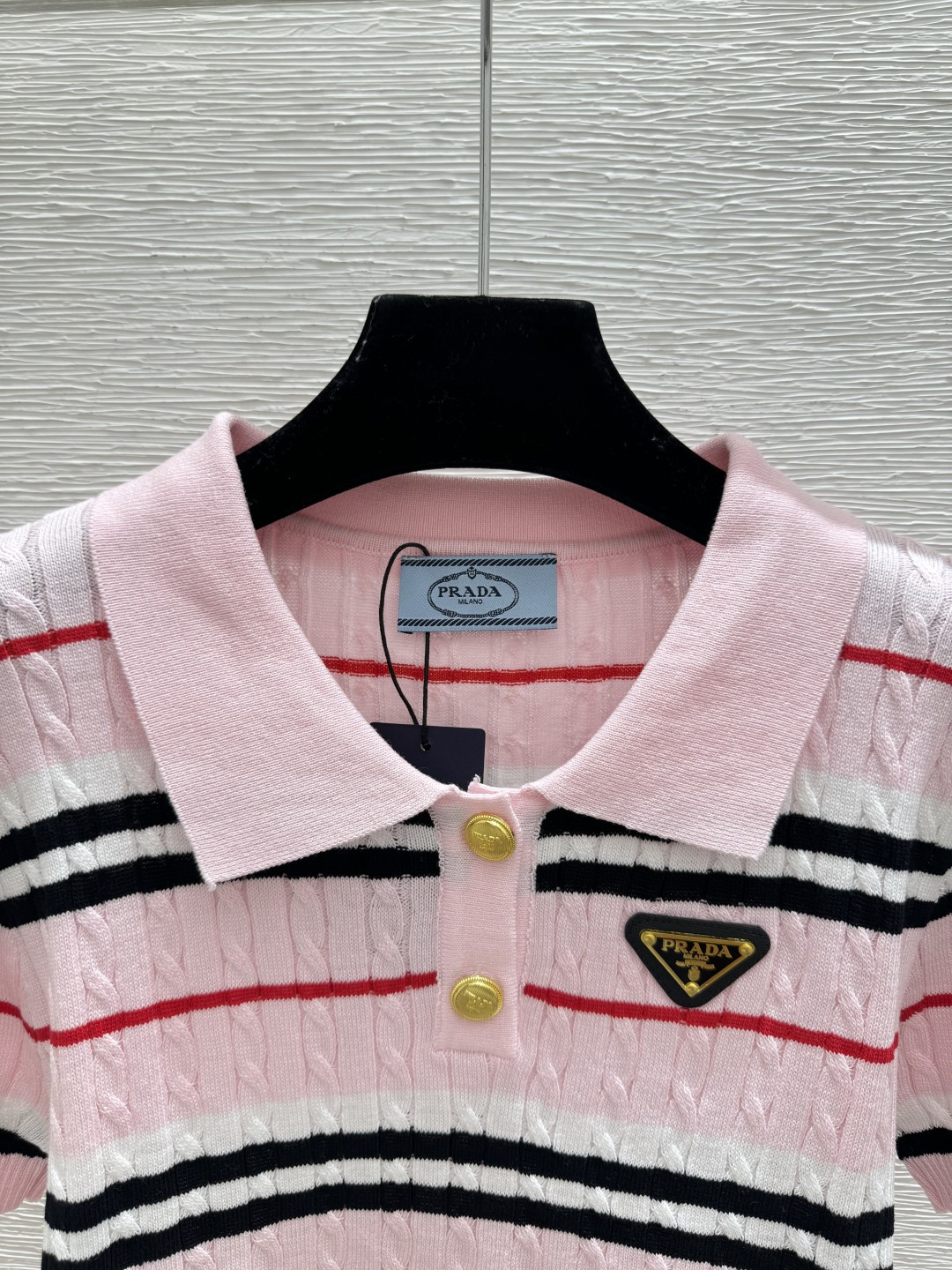 Prada P家 春夏新款 撞色条纹翻领针织短袖