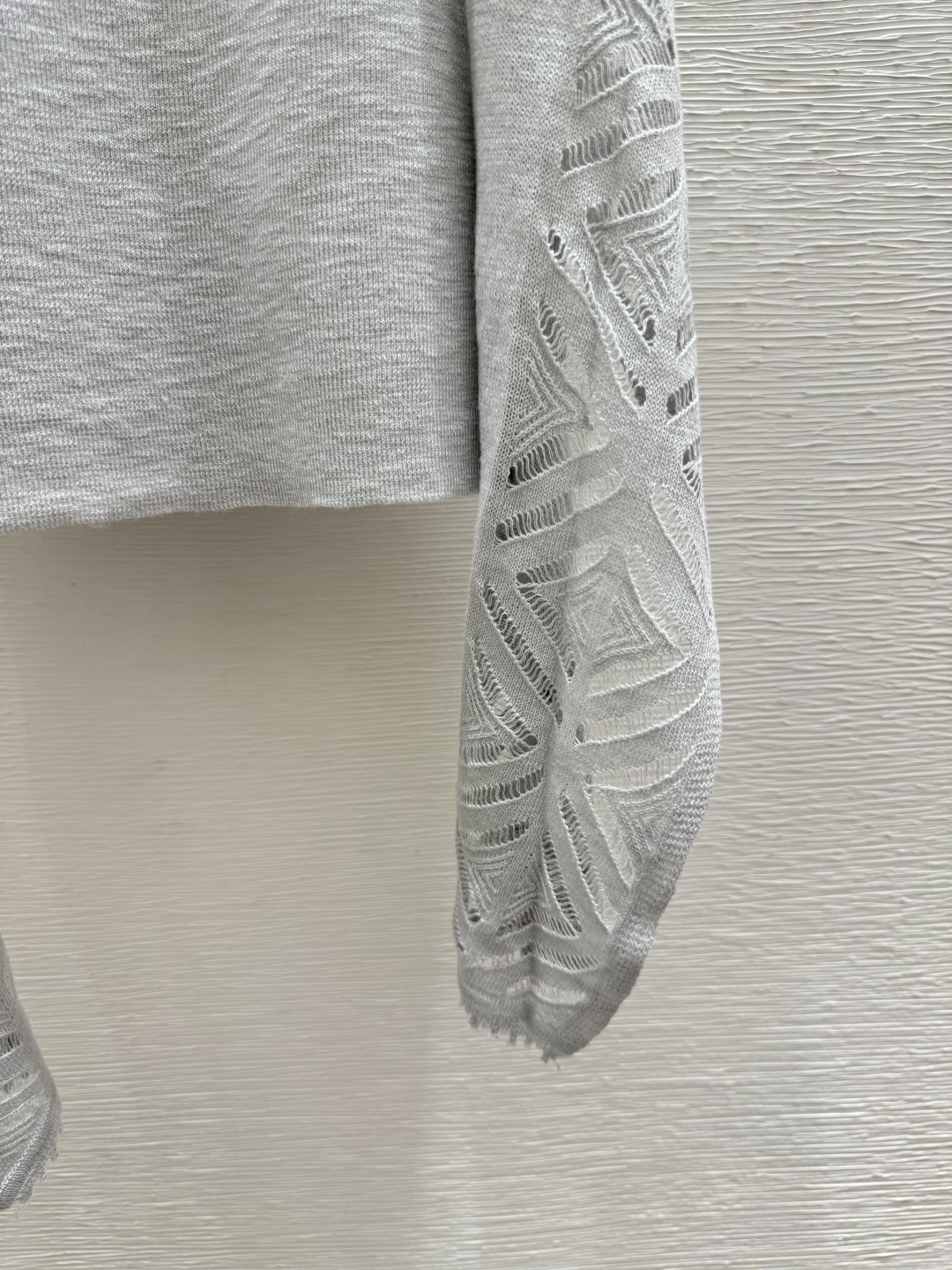 Miu Miu M家 春夏新款 纯色简约圆领针织背心