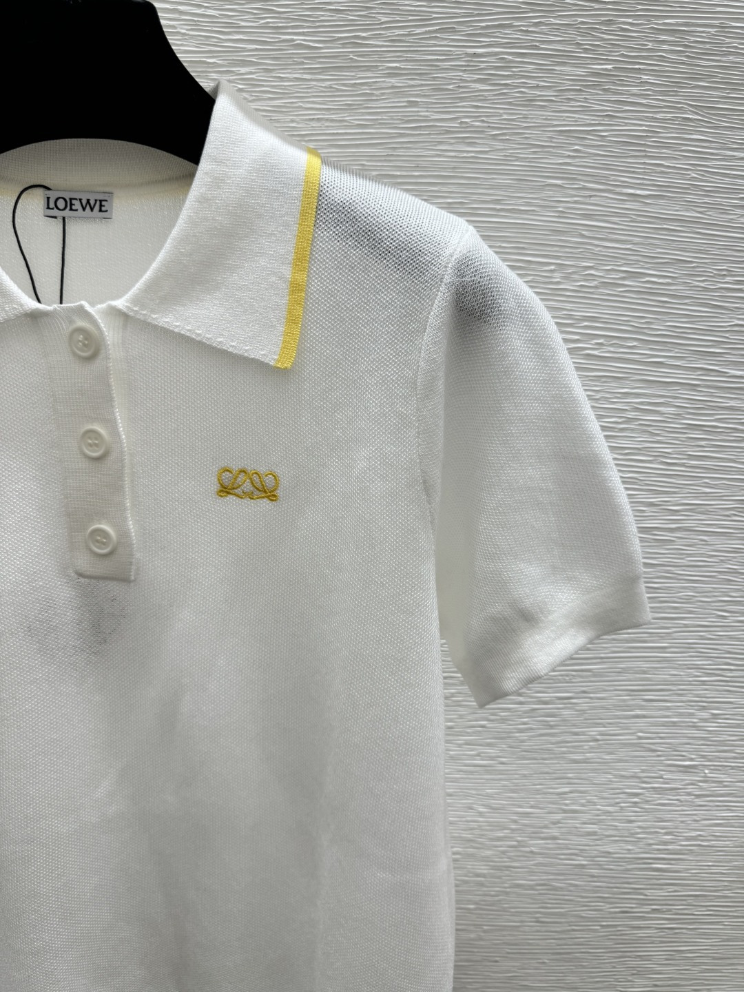 🆕LO家🆕  春夏新款 撞色翻领针织短袖颜色：白色 粉色 蓝色尺码：36.38.40