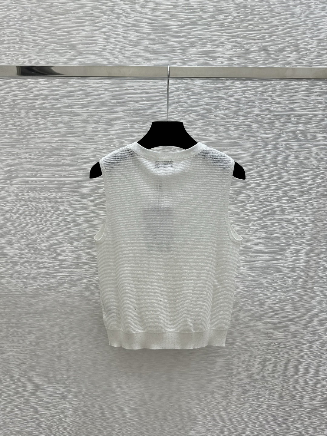 🆕CH家🆕  春夏新款 纯色简约圆领针织背心颜色：白色 黑色尺码：36.38.40
