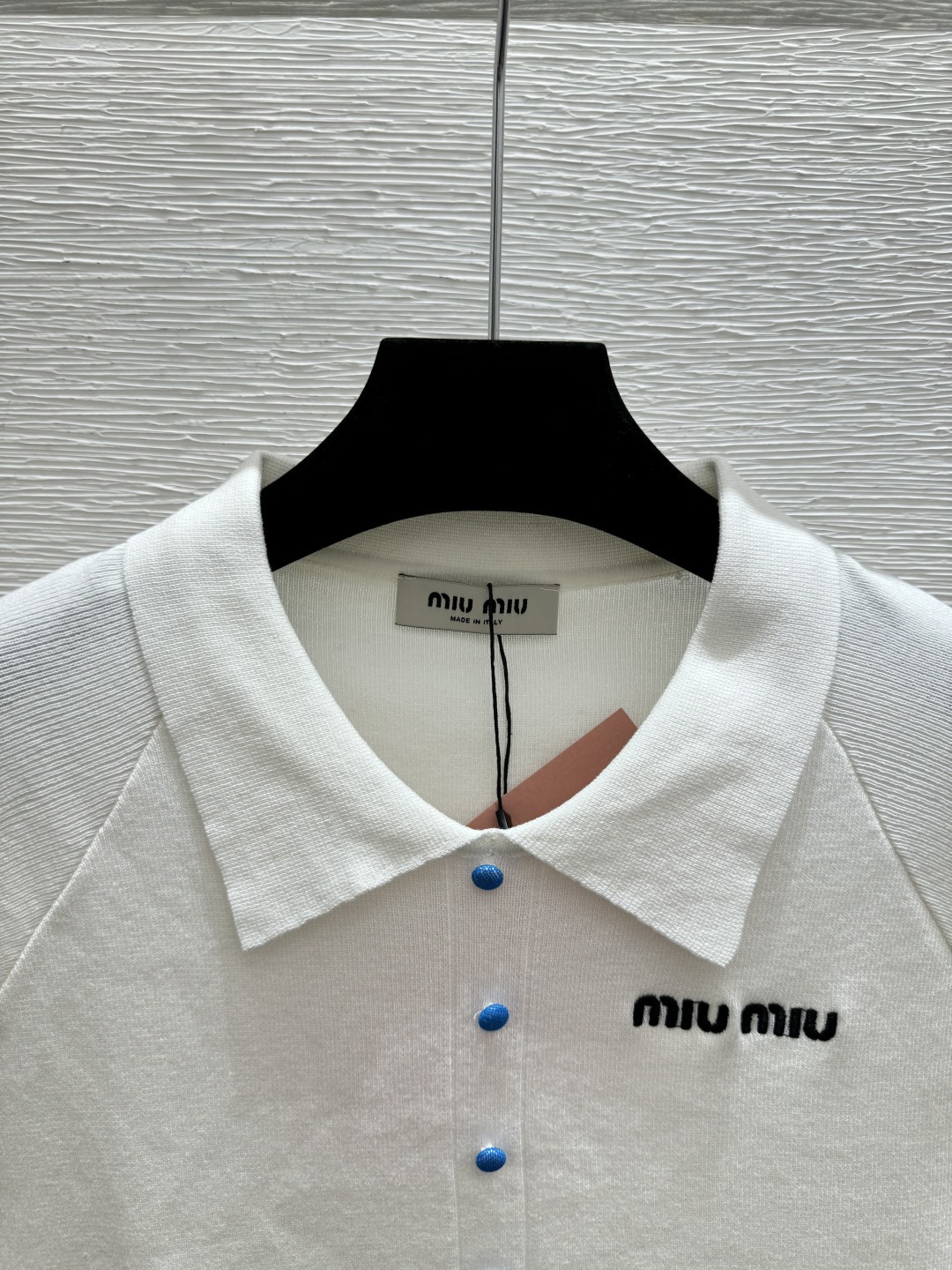 🆕M家🆕  春夏新款 纯色简约翻领针织短袖颜色：白色 宝蓝尺码：36.38.40