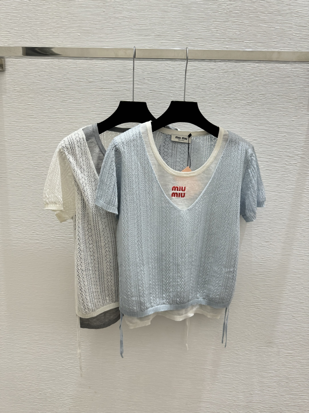🆕M家🆕  春夏新款 撞色假两件圆领针织短袖颜色：蓝色 灰色尺码：36.38.40