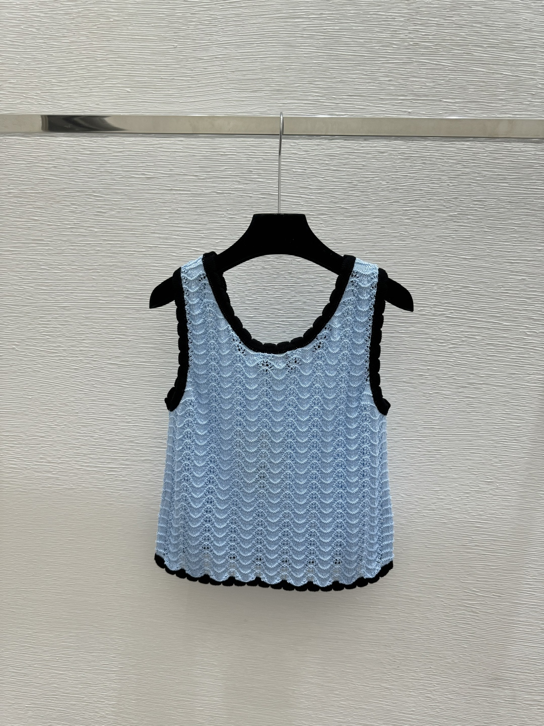🆕CH家🆕  春夏新款  撞色简约圆领针织背心颜色：白色 蓝色尺码：36.38.40