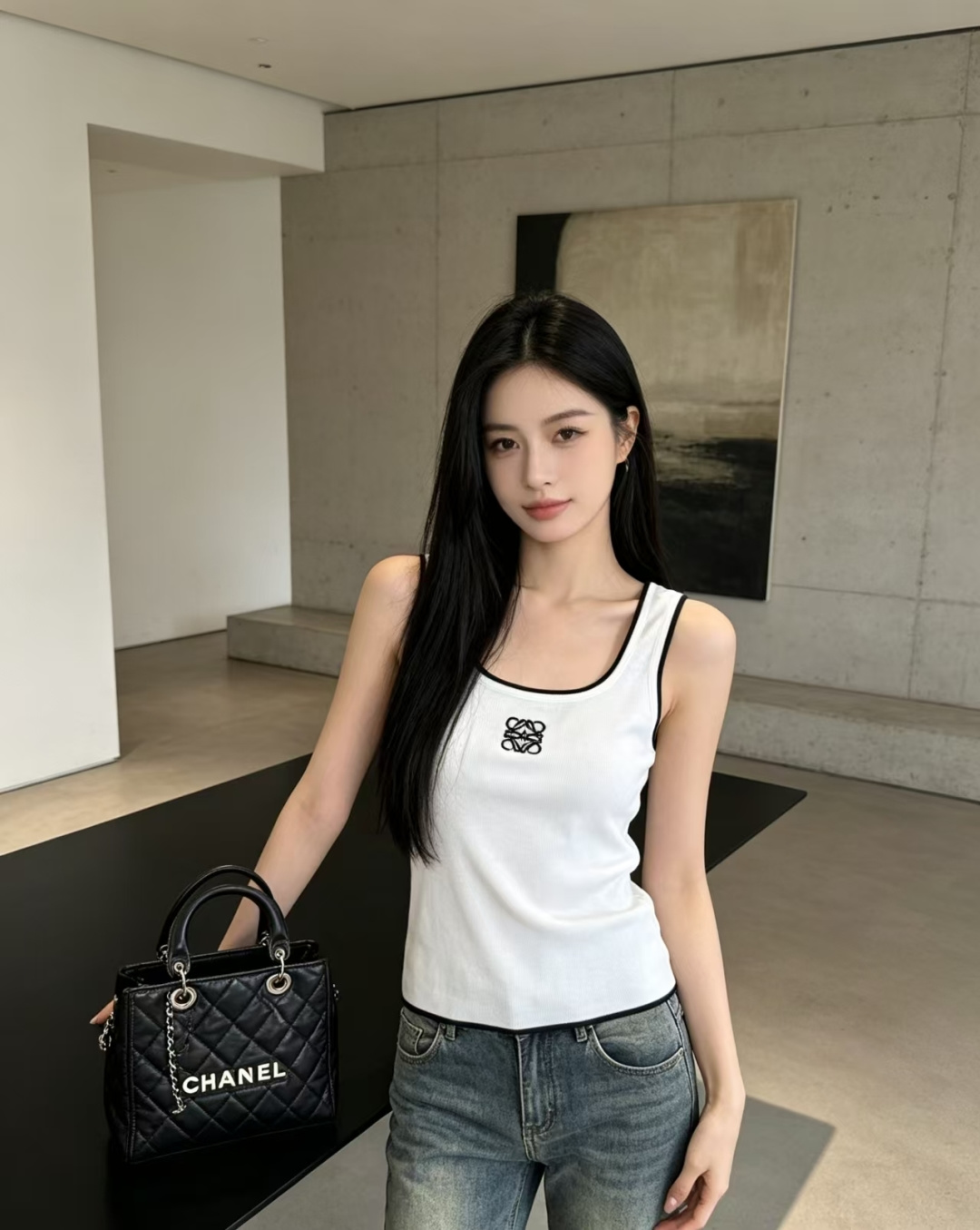 🆕LO家🆕  春夏新款 撞色简约U领针织背心颜色：白色 灰色尺码：36.38.40