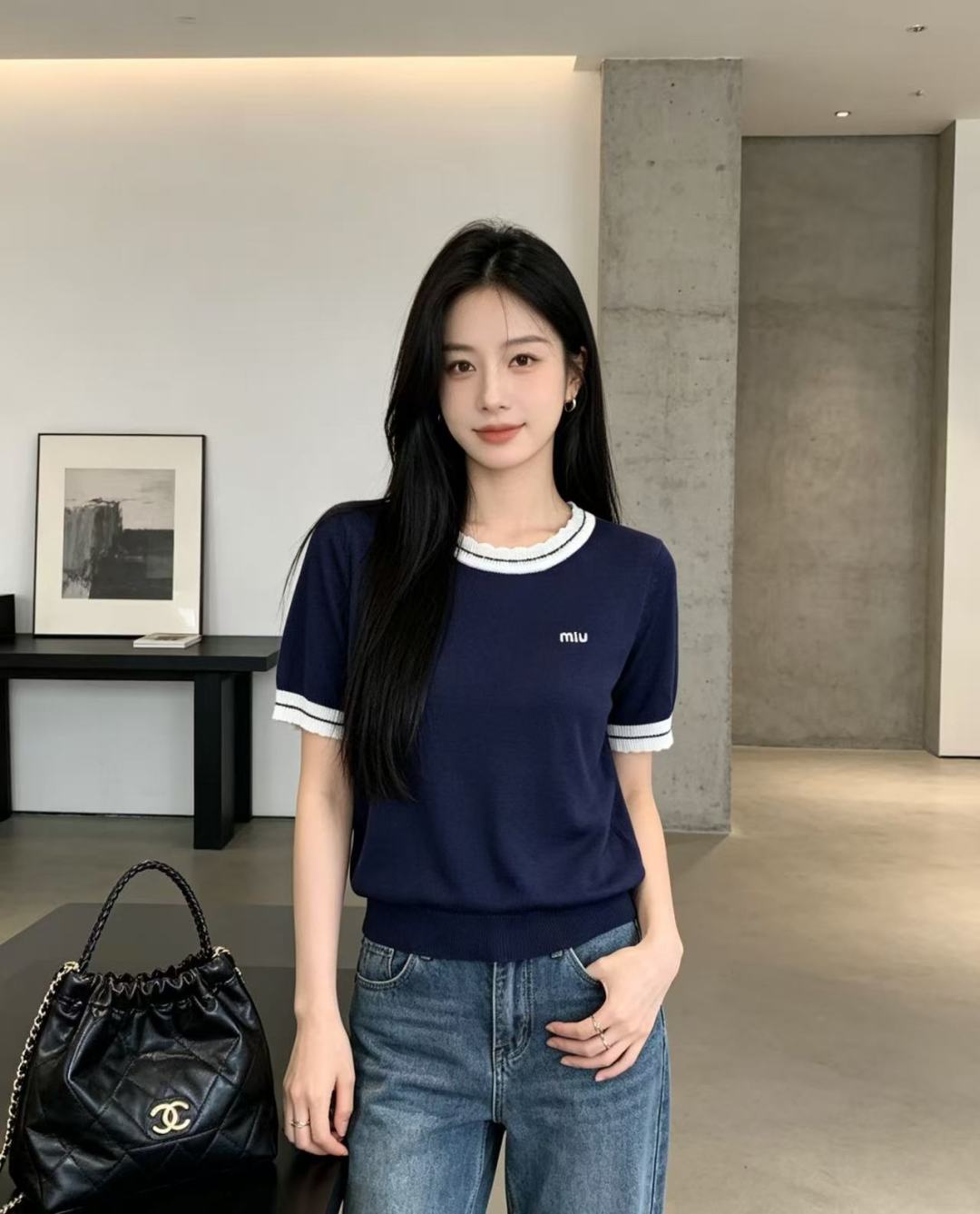 @🆕M家🆕  春夏新款 撞色简约圆领针织短袖颜色：白色 灰色 宝蓝尺码：36.38.40
