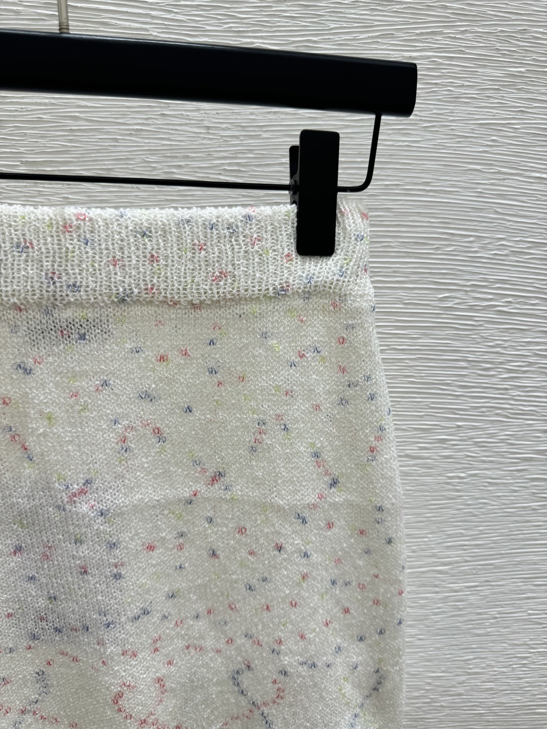 🆕CH家🆕  春夏新款 撞色简约针织半裙颜色：白色尺码：36.38.40