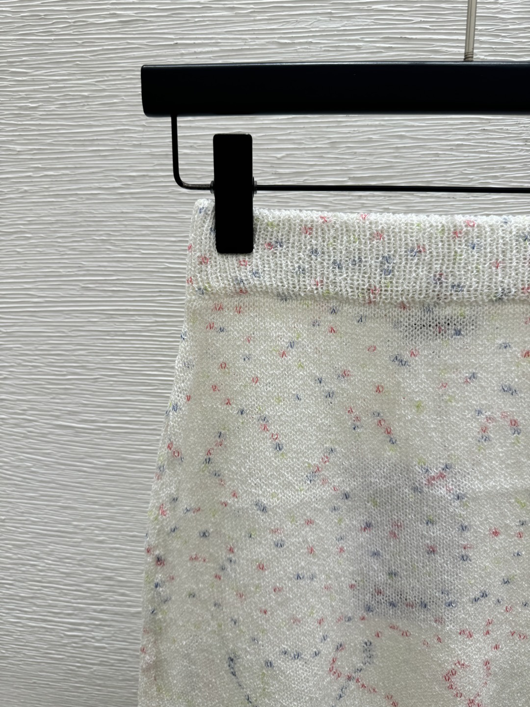 🆕CH家🆕  春夏新款 撞色简约针织半裙颜色：白色尺码：36.38.40