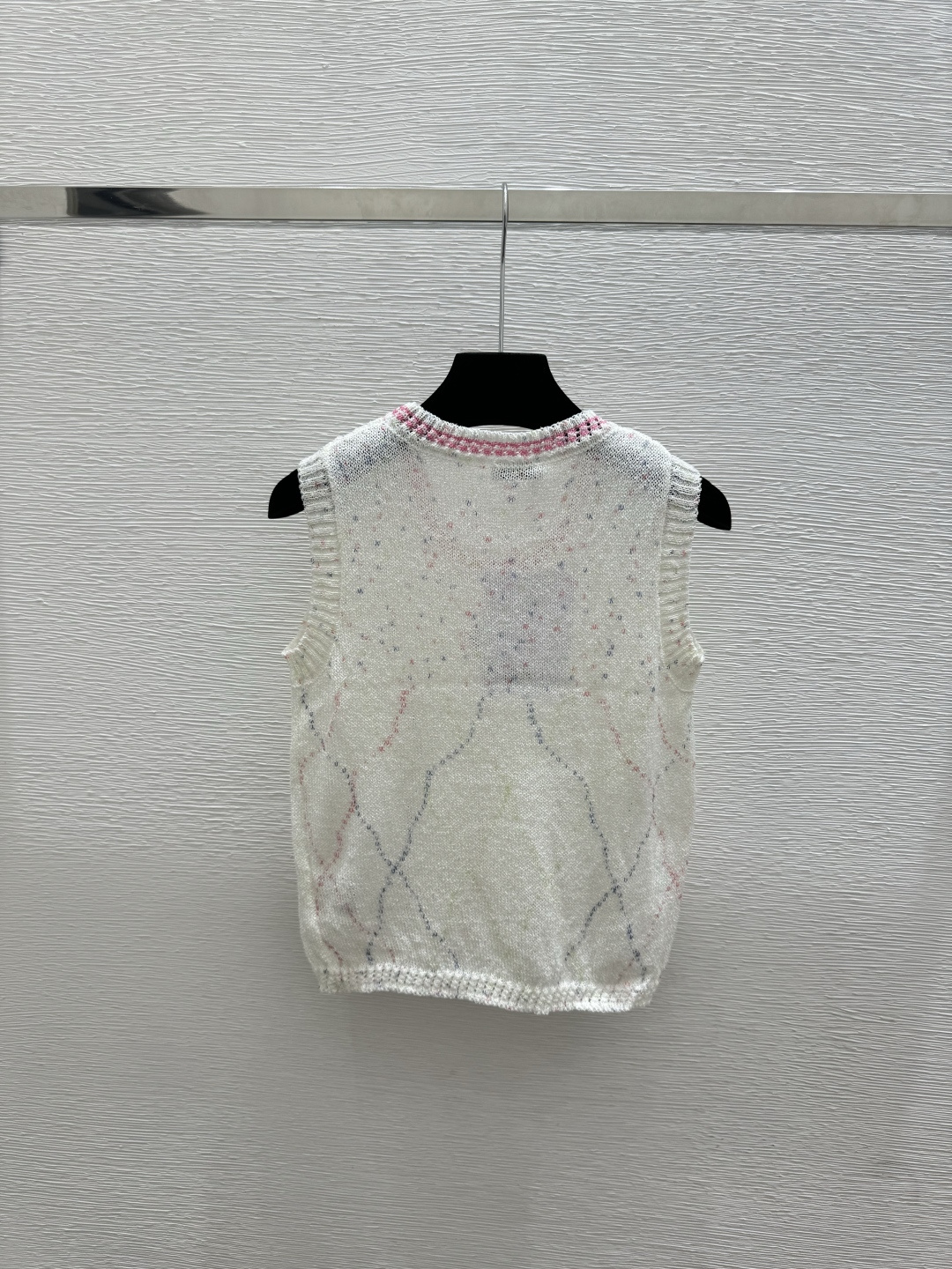 🆕CH家🆕  春夏新款 撞色简约圆领针织背心颜色：白色尺码：36.38.40