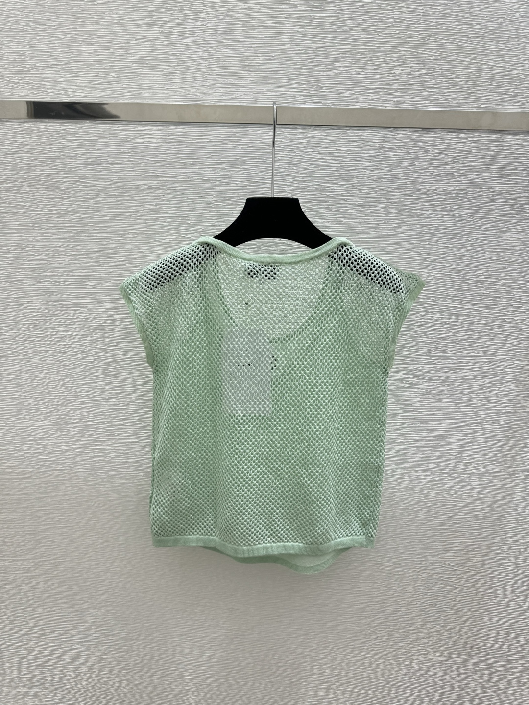 🆕CH家🆕  春夏新款 纯色镂空假老金圆领针织短袖颜色：绿色尺码：36.38.40