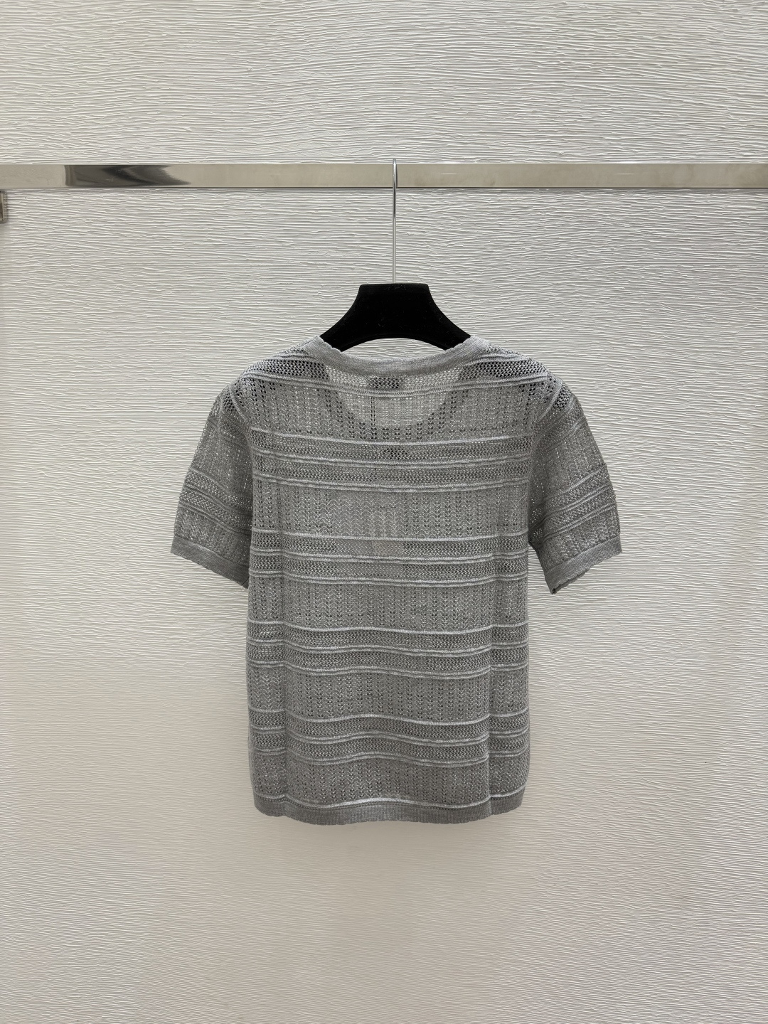 🆕CH家🆕  春夏新款 纯色简约圆领针织短袖颜色：白色 灰色尺码：36.38.40
