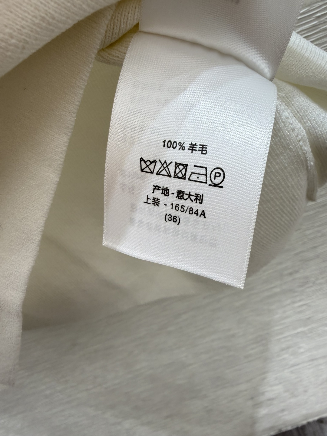🆕D家🆕  春夏新款 撞色翻领针织短袖颜色：白色 宝蓝尺码：36.38.40
