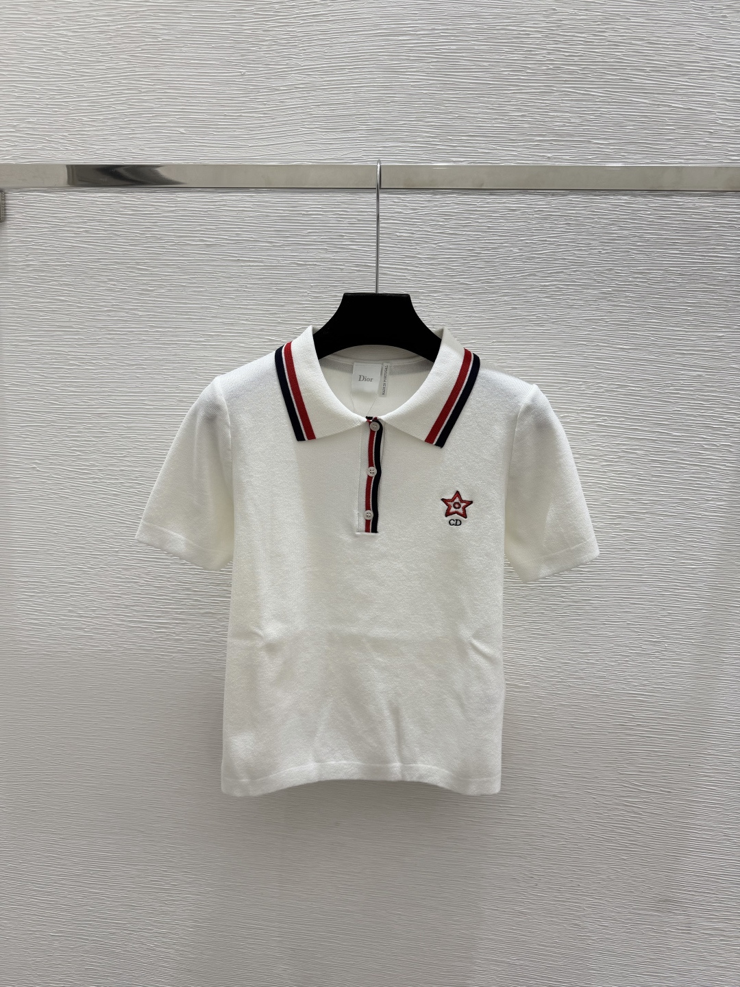 🆕D家🆕  春夏新款 撞色翻领针织短袖颜色：白色 宝蓝尺码：36.38.40