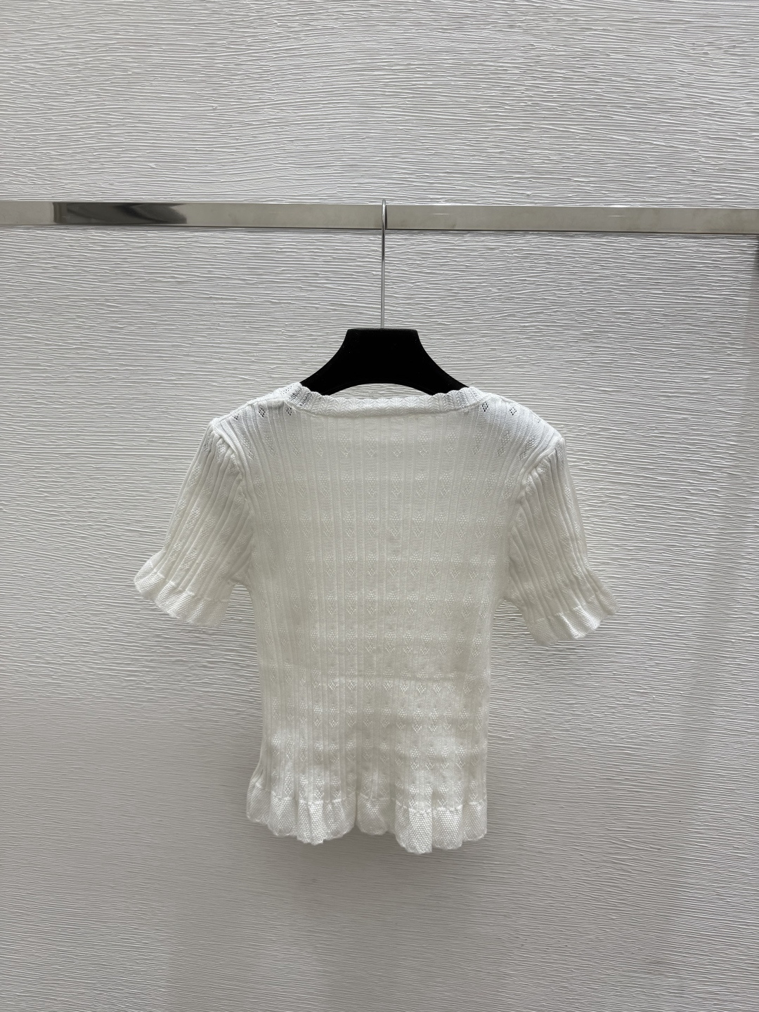 🆕CH家🆕  春夏新款 纯色简约圆领针织短袖颜色：白色 粉色 黄色尺码：36.38.40