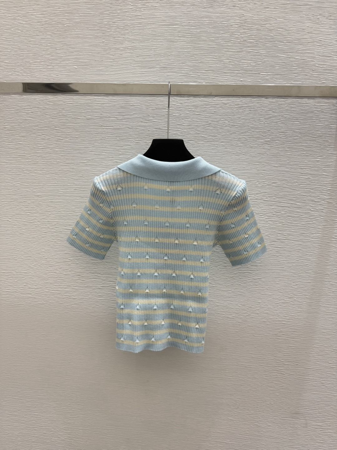 🆕CH家🆕  春夏新款 撞色条纹翻领针织短袖颜色：粉色 蓝色尺码：36.38.40