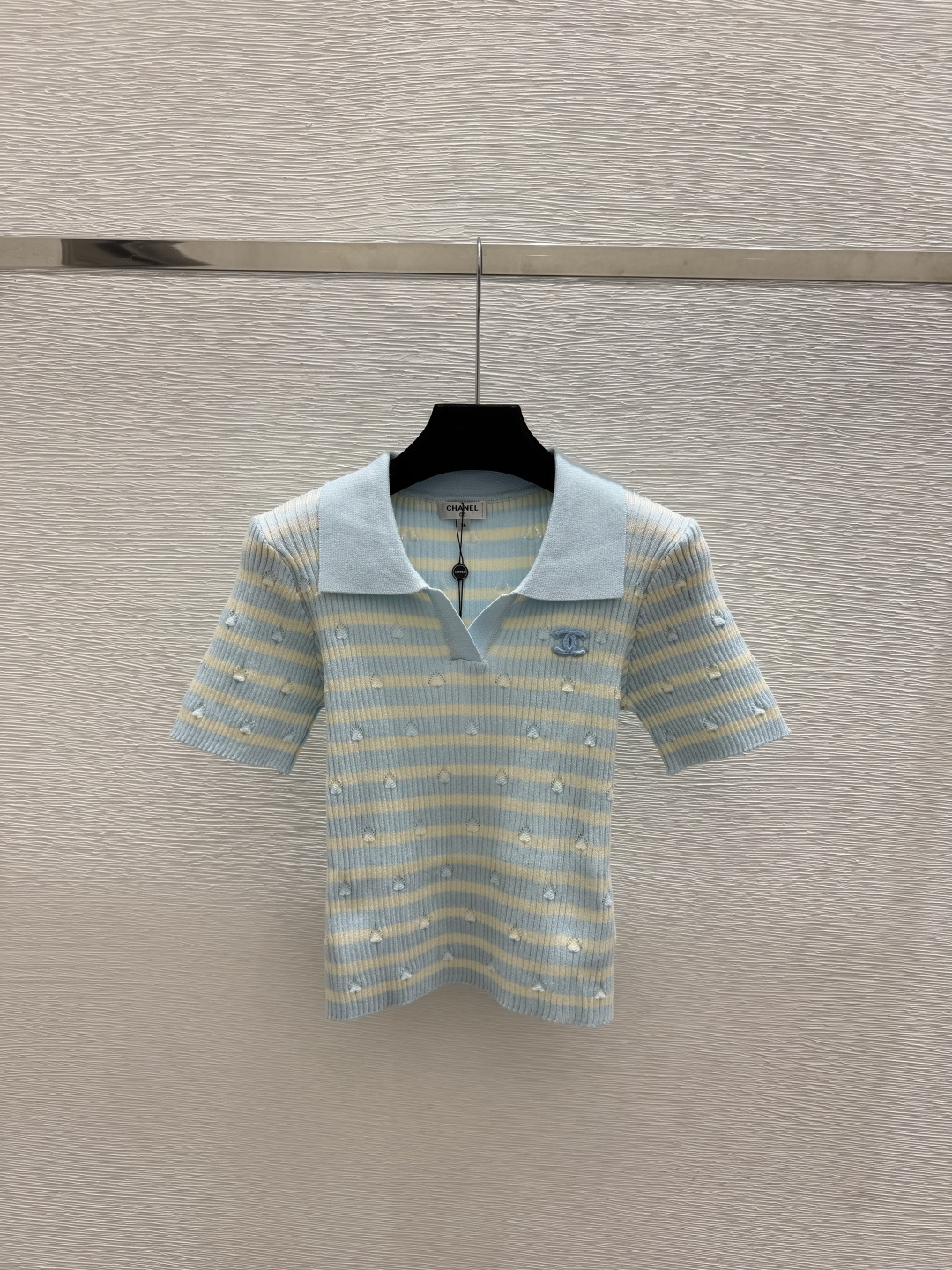 🆕CH家🆕  春夏新款 撞色条纹翻领针织短袖颜色：粉色 蓝色尺码：36.38.40