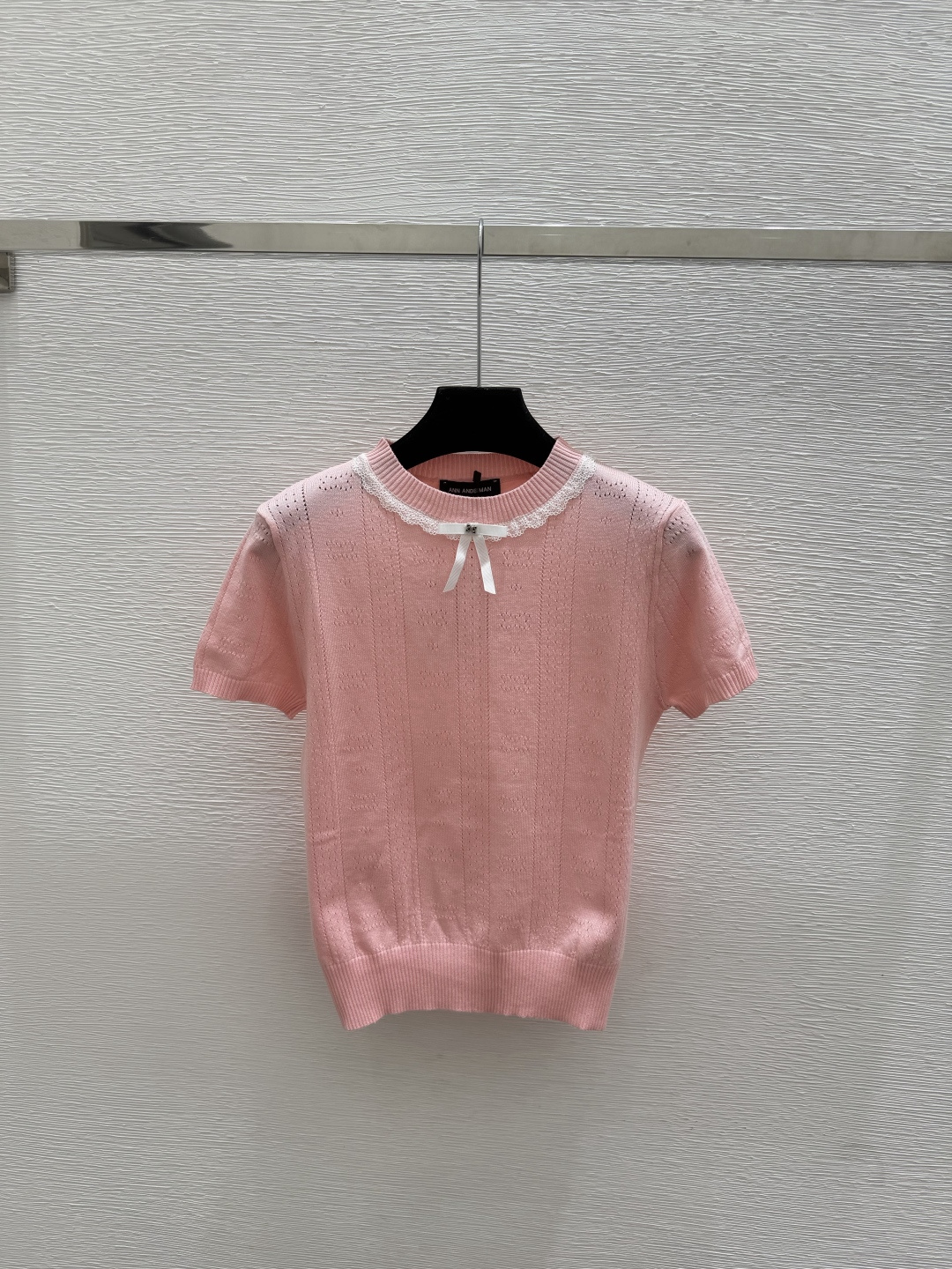 🆕ANN家🆕  春夏新款 撞色花边圆领针织短袖颜色：白色 粉色尺码：36.38.40