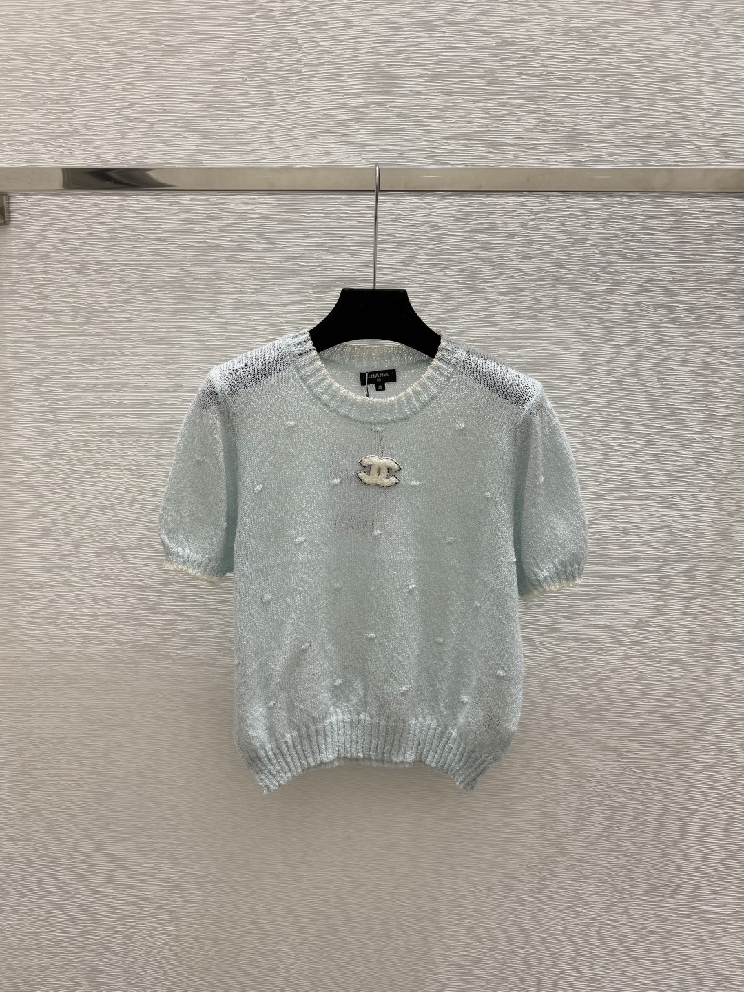 🆕CH家🆕  春夏新款 撞色简约圆领针织短袖颜色：杏色 蓝色尺码：36.38.40