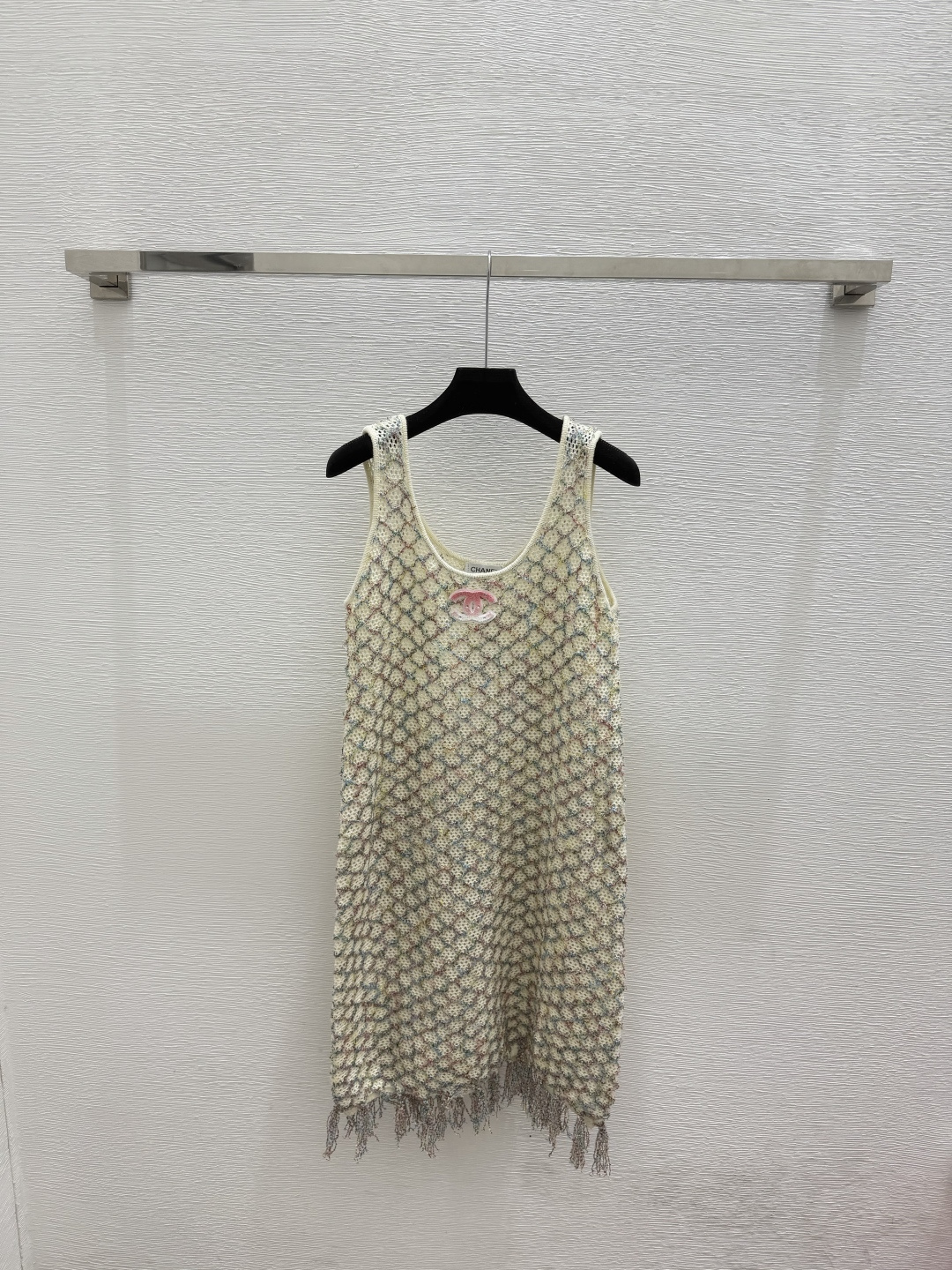 🆕CH家🆕  春夏新款 撞色菱格圆领针织背心裙颜色：杏色尺码：36.38.40