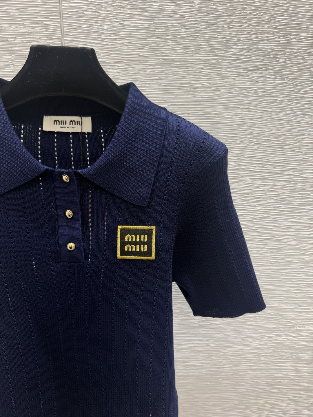 🆕M家🆕  春夏新款 纯色简约翻领针织短袖颜色：宝蓝尺码：36.38.40