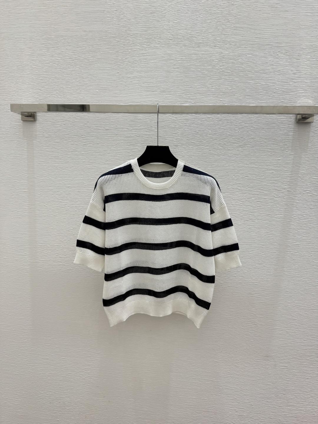 🆕BC家🆕  春夏新款 撞色条纹圆领针织短袖颜色：红色 蓝色尺码：36.38.40