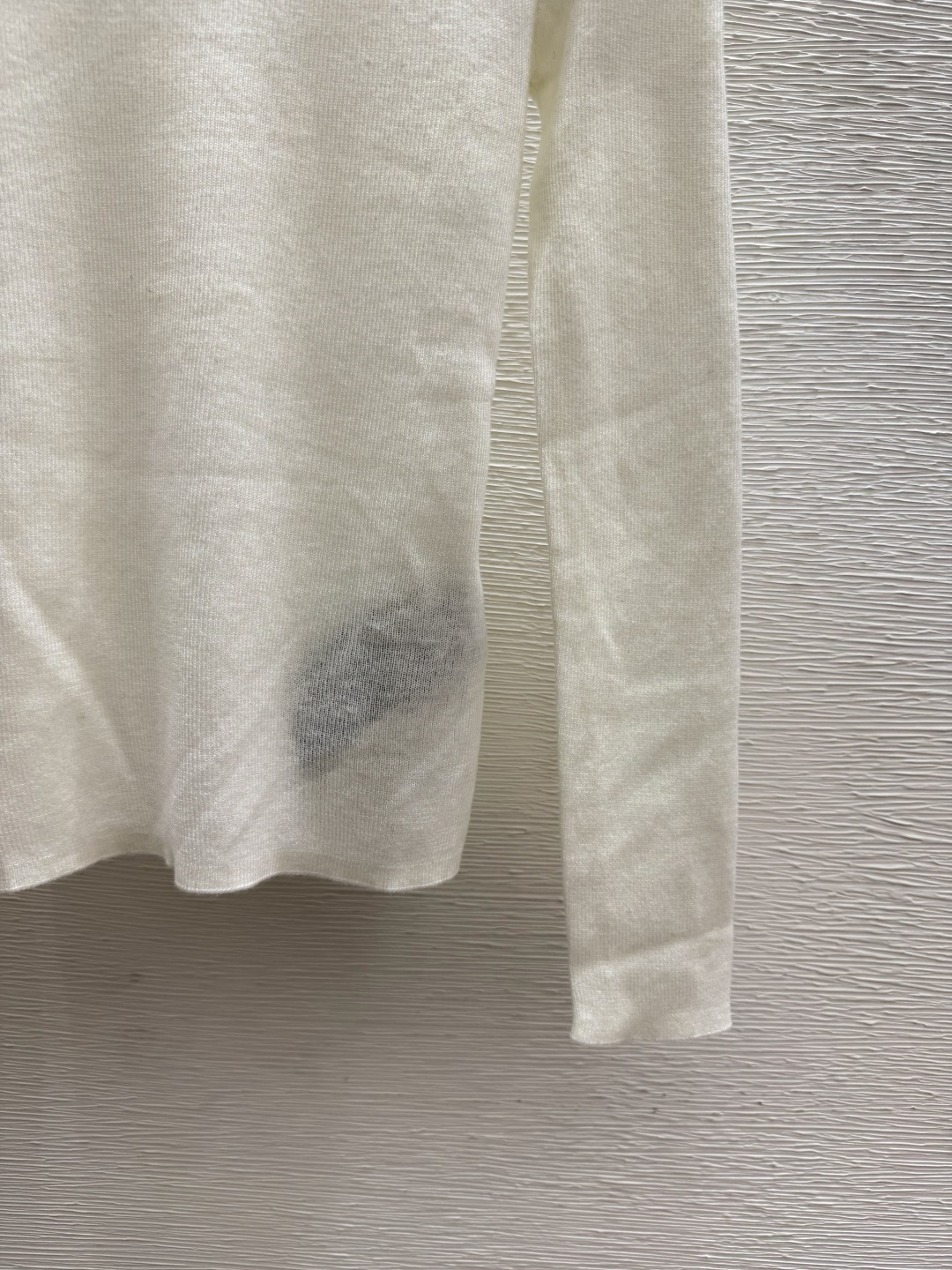🆕Y家🆕  春夏新款 纯色简约圆领针织长袖颜色：白色 灰色尺码：36.38.40