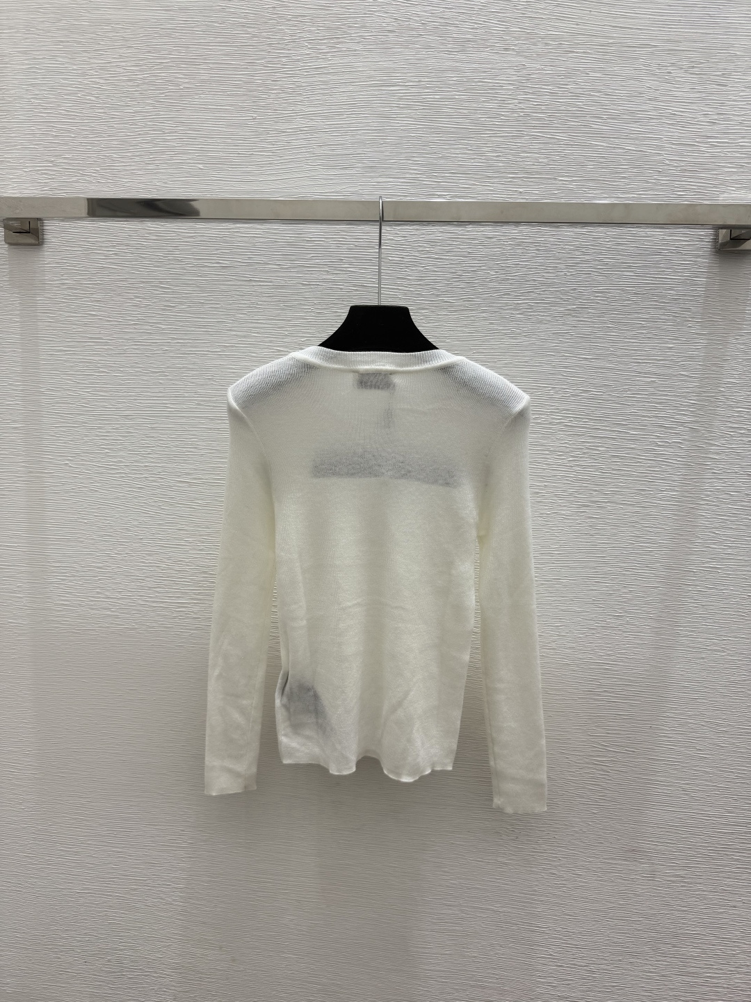 🆕Y家🆕  春夏新款 纯色简约圆领针织长袖颜色：白色 灰色尺码：36.38.40