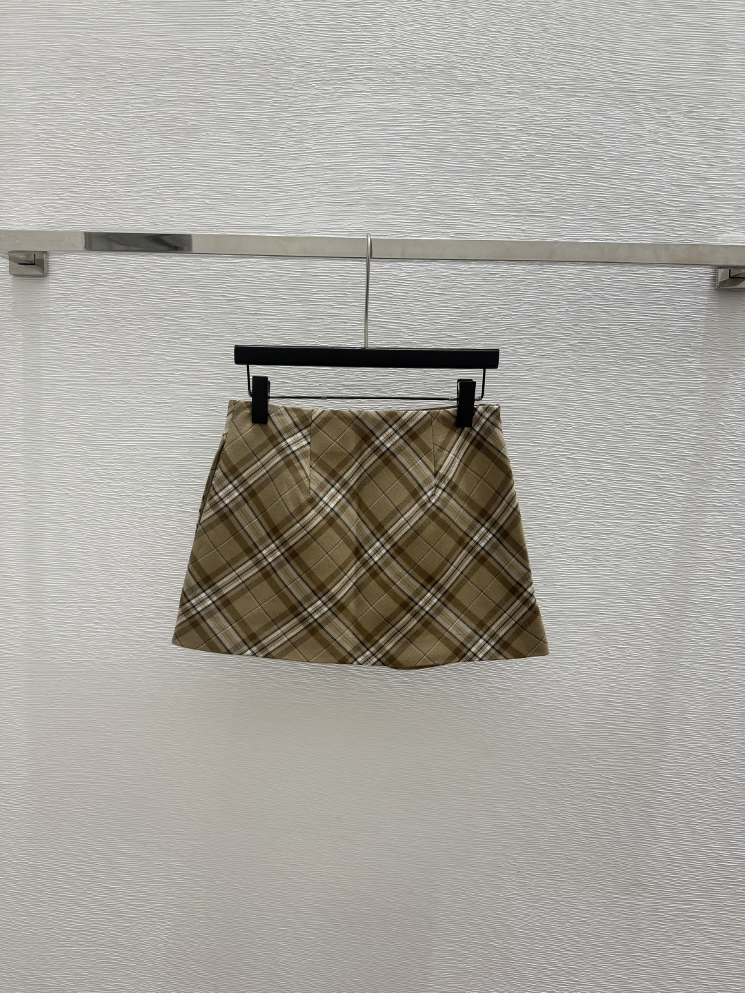 🆕BU家🆕  春夏新款 撞色菱格简约半裙颜色：卡其尺码：36.38.40