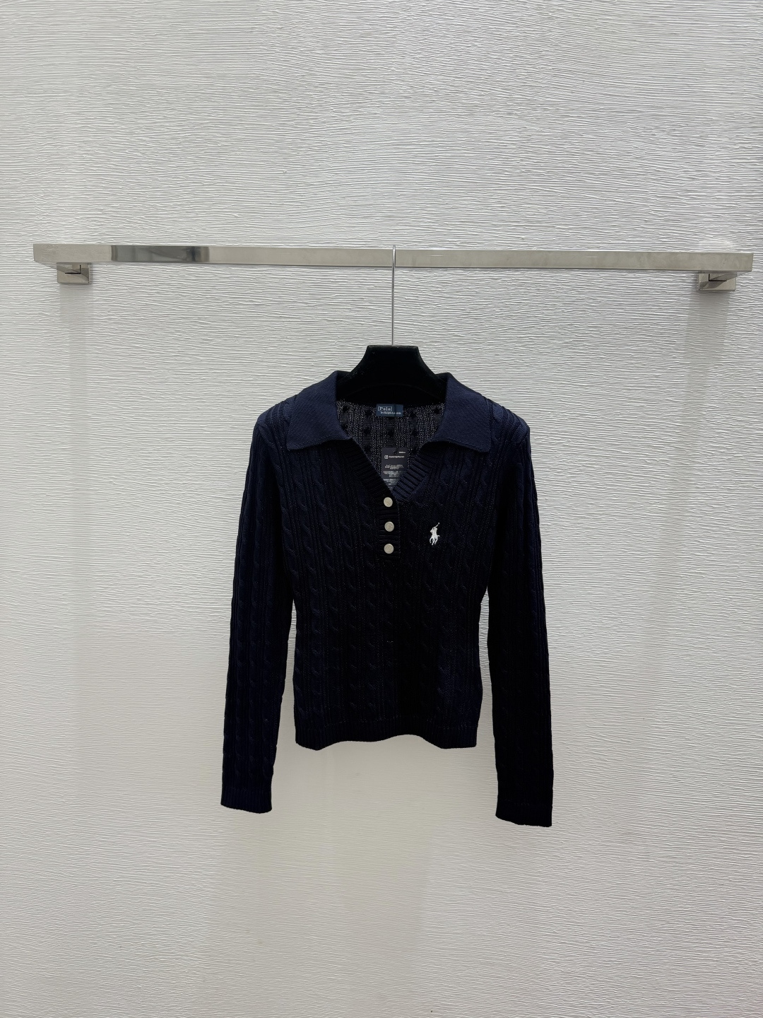 🆕PO家🆕  春夏新款 纯色翻领针织长袖颜色：白色 宝蓝尺码：36.38.40