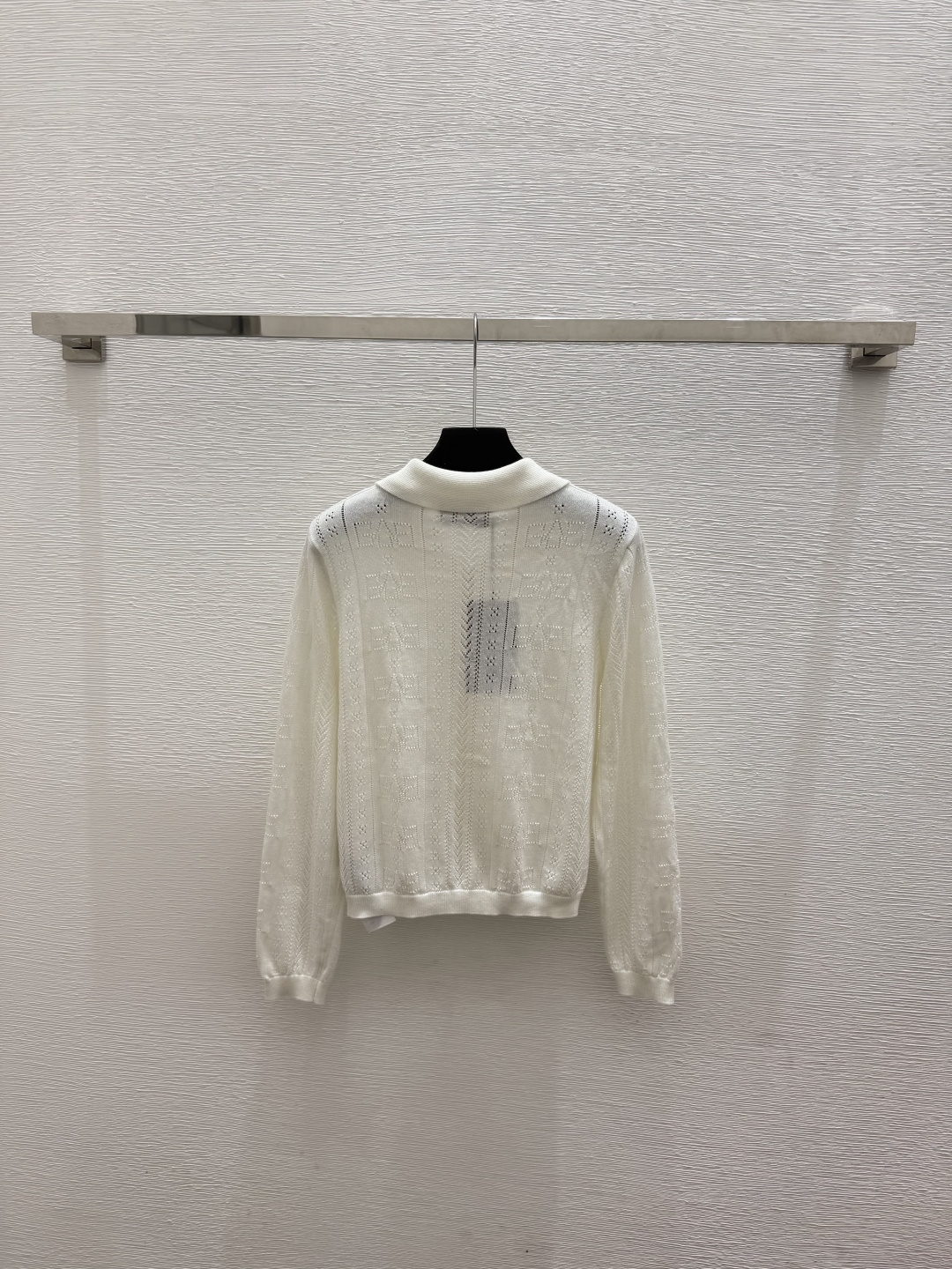 🆕G家🆕  春夏新款 纯色简约翻领针织长袖开衫颜色：白色 粉色尺码：36.38.40