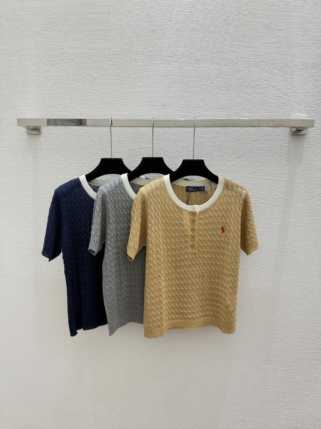 🆕PO家🆕  春夏新款 撞色简约圆领针织短袖颜色：卡其 灰色 宝蓝尺码：36.38.40