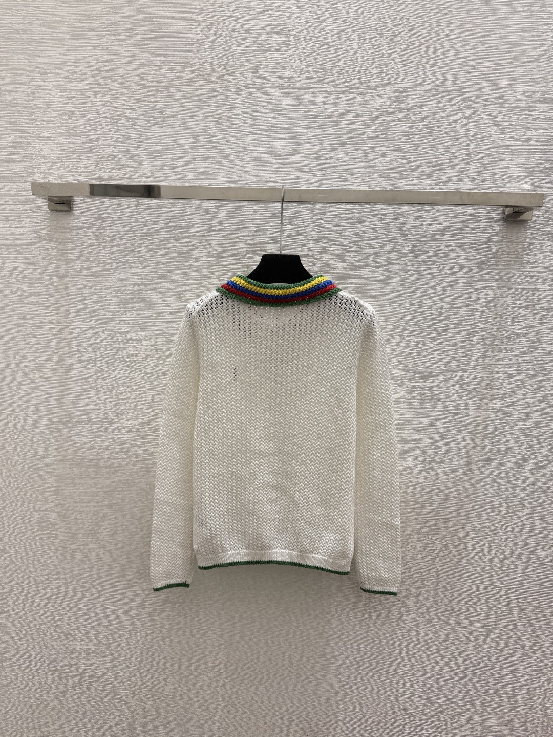 🆕PO家🆕  春夏新款 撞色翻领针织长袖颜色：白色 咖啡 宝蓝尺码：36.38.40