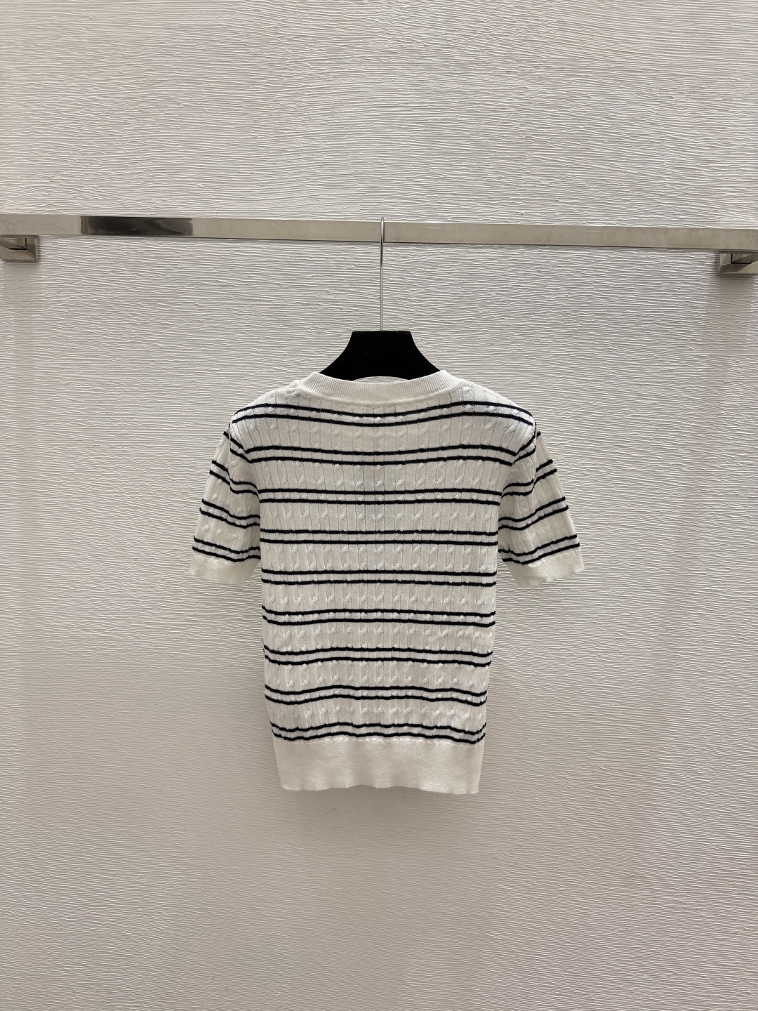 🆕PO家🆕  春夏新款 撞色条纹圆领针织短袖颜色：白色 粉色 宝蓝尺码：36.38.40