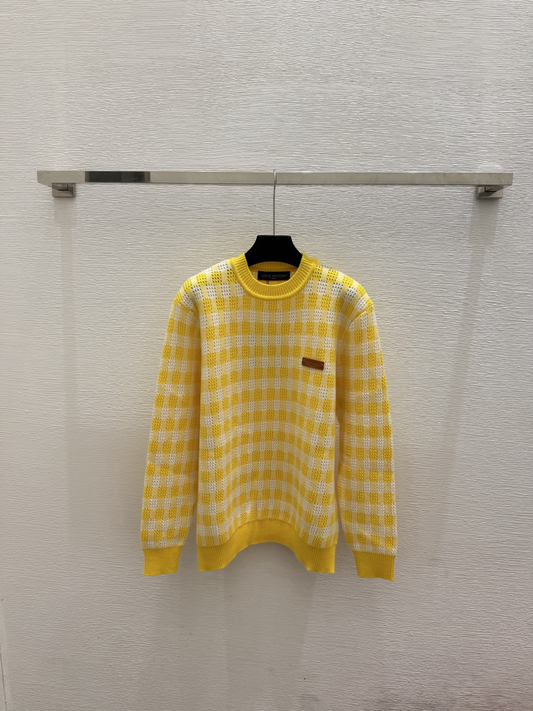 🆕L家🆕  春夏新款 撞色格子条纹圆领针织长袖颜色：黄色尺码：36.38.40