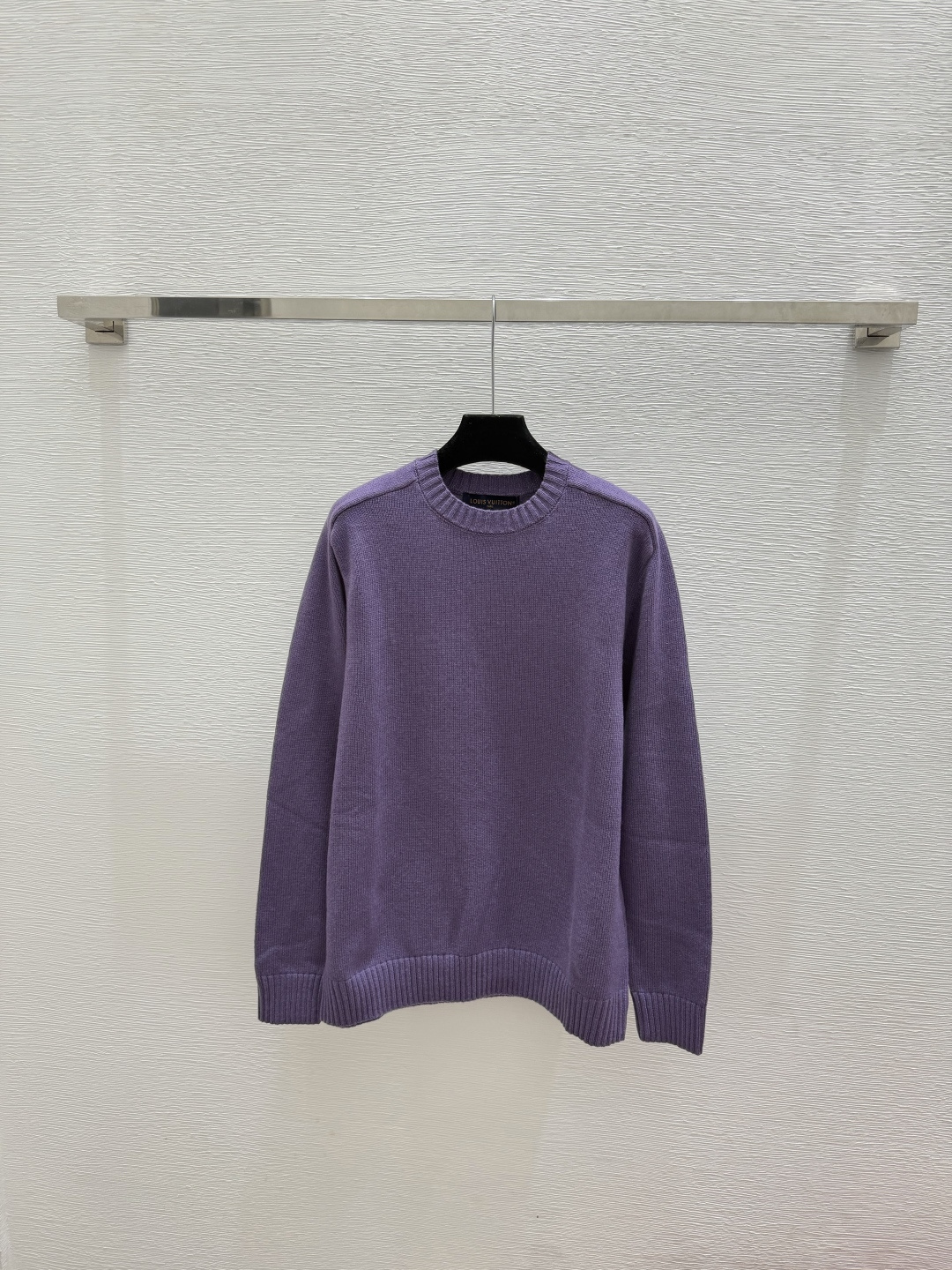 🆕L家🆕  春夏新款 纯色简约圆领针织长袖颜色：粉色 灰色 蓝色 紫色 尺码：36.38.40