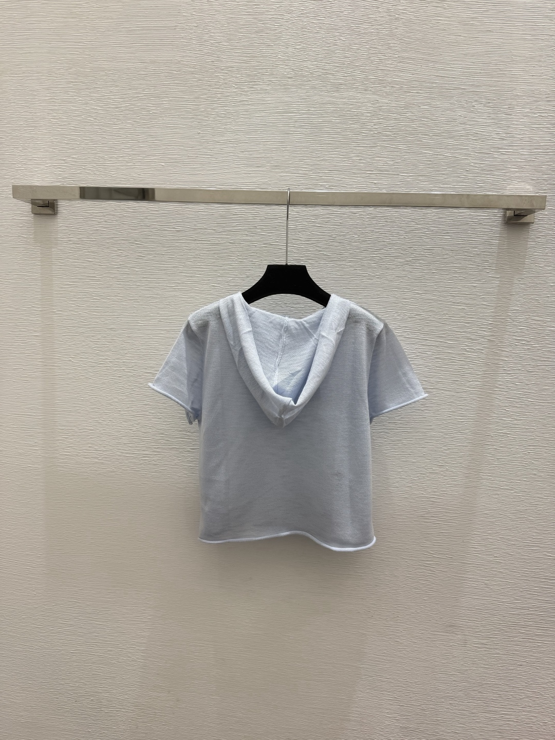 🆕D家🆕  春夏新款 纯色简约连帽针织短袖颜色：白色 蓝色尺码：36.38.40
