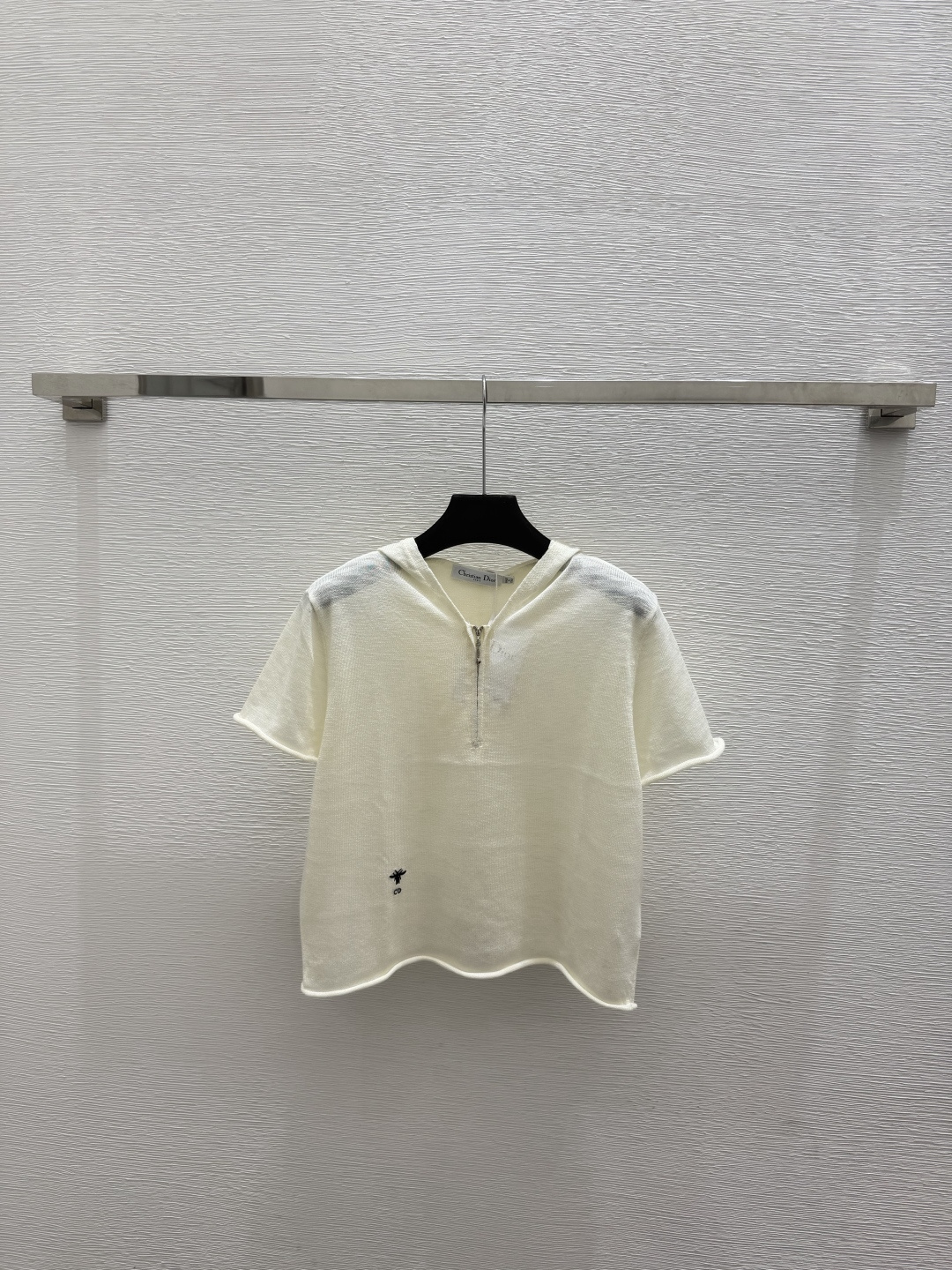 🆕D家🆕  春夏新款 纯色简约连帽针织短袖颜色：白色 蓝色尺码：36.38.40