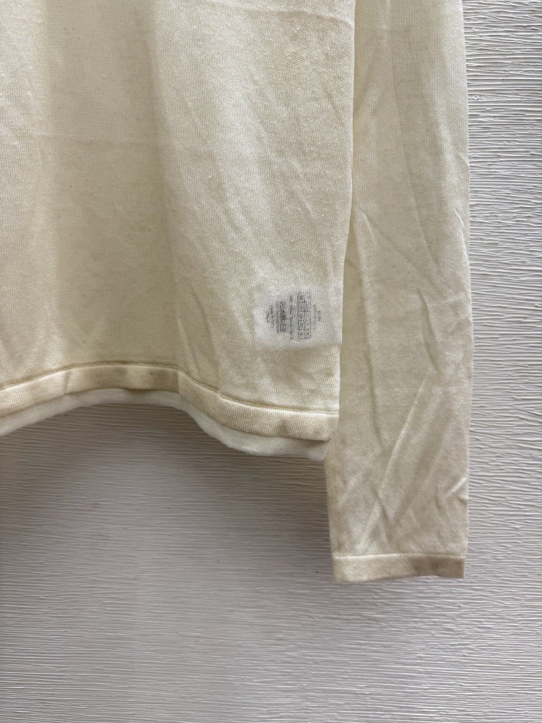 🆕D家🆕  春夏新款 撞色假两件圆领针织长袖颜色：白色 粉色 灰色尺码：36.38.40