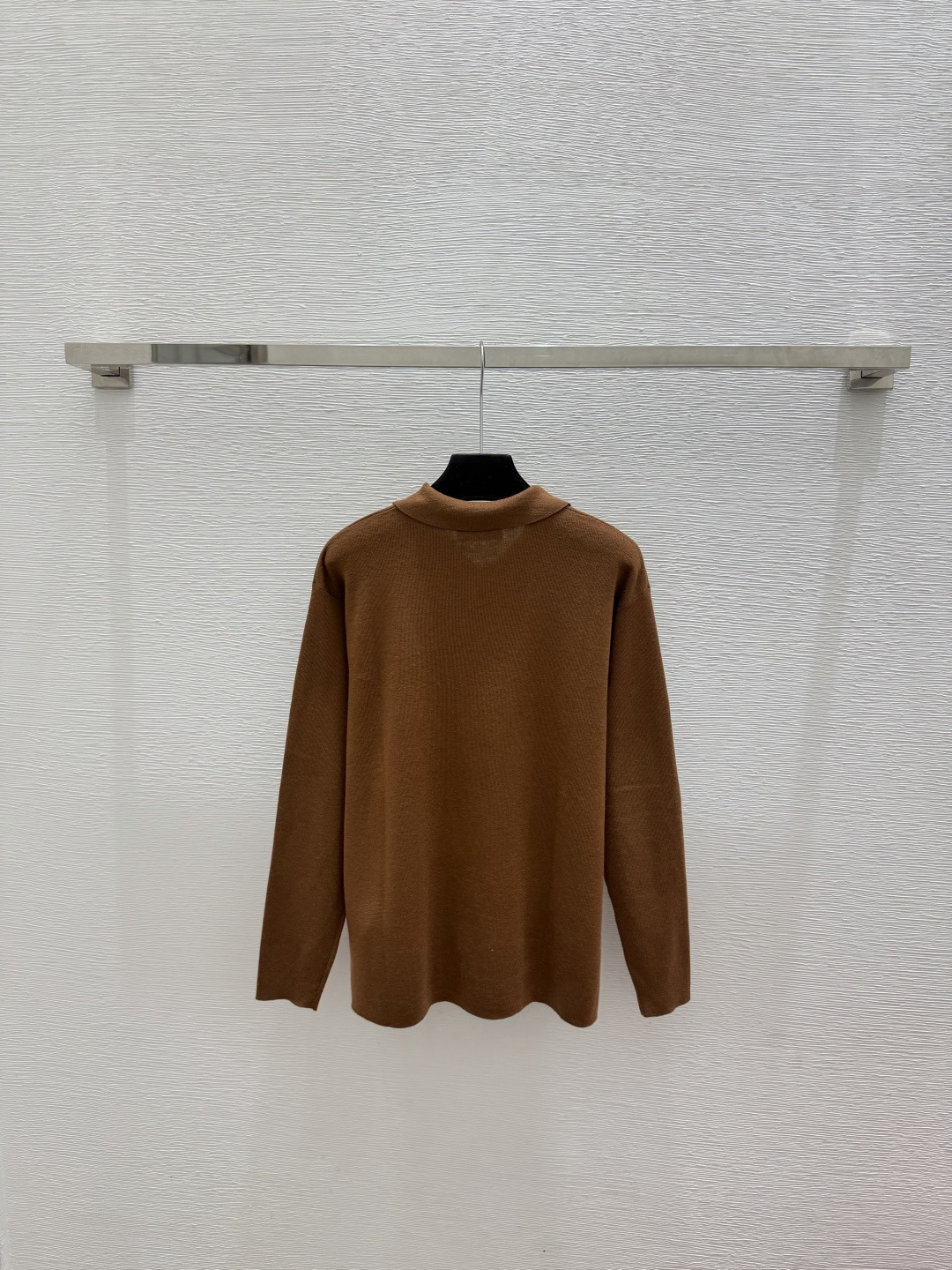 🆕M家🆕  春夏新款 纯色简约翻领针织长袖颜色：咖啡尺码：36.38.40