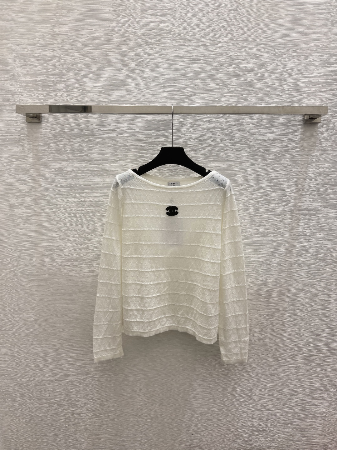 🆕CH家🆕  春夏新款 纯色简约针织长袖颜色：白色 黑色尺码：36.38.40