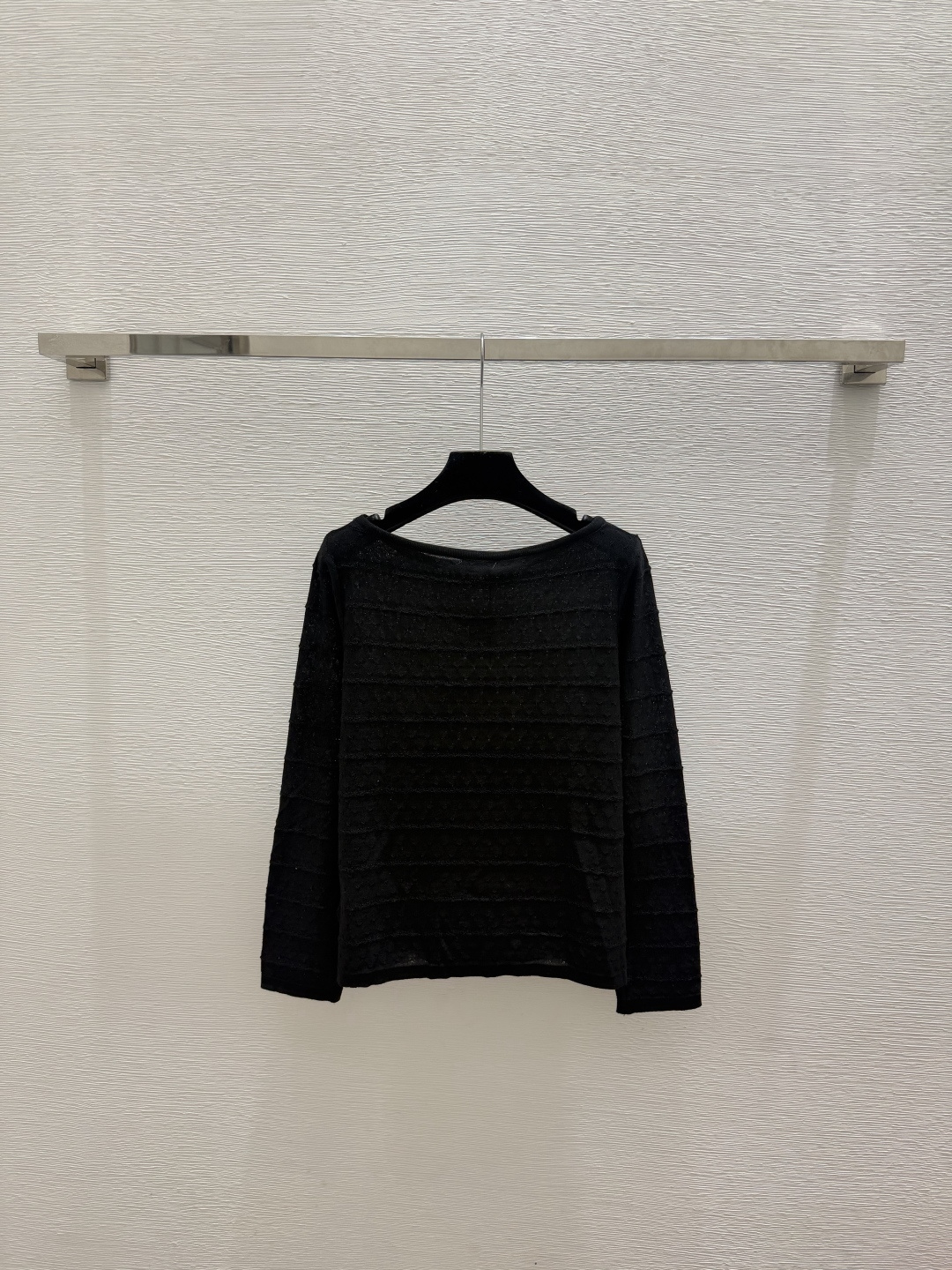 🆕CH家🆕  春夏新款 纯色简约针织长袖颜色：白色 黑色尺码：36.38.40