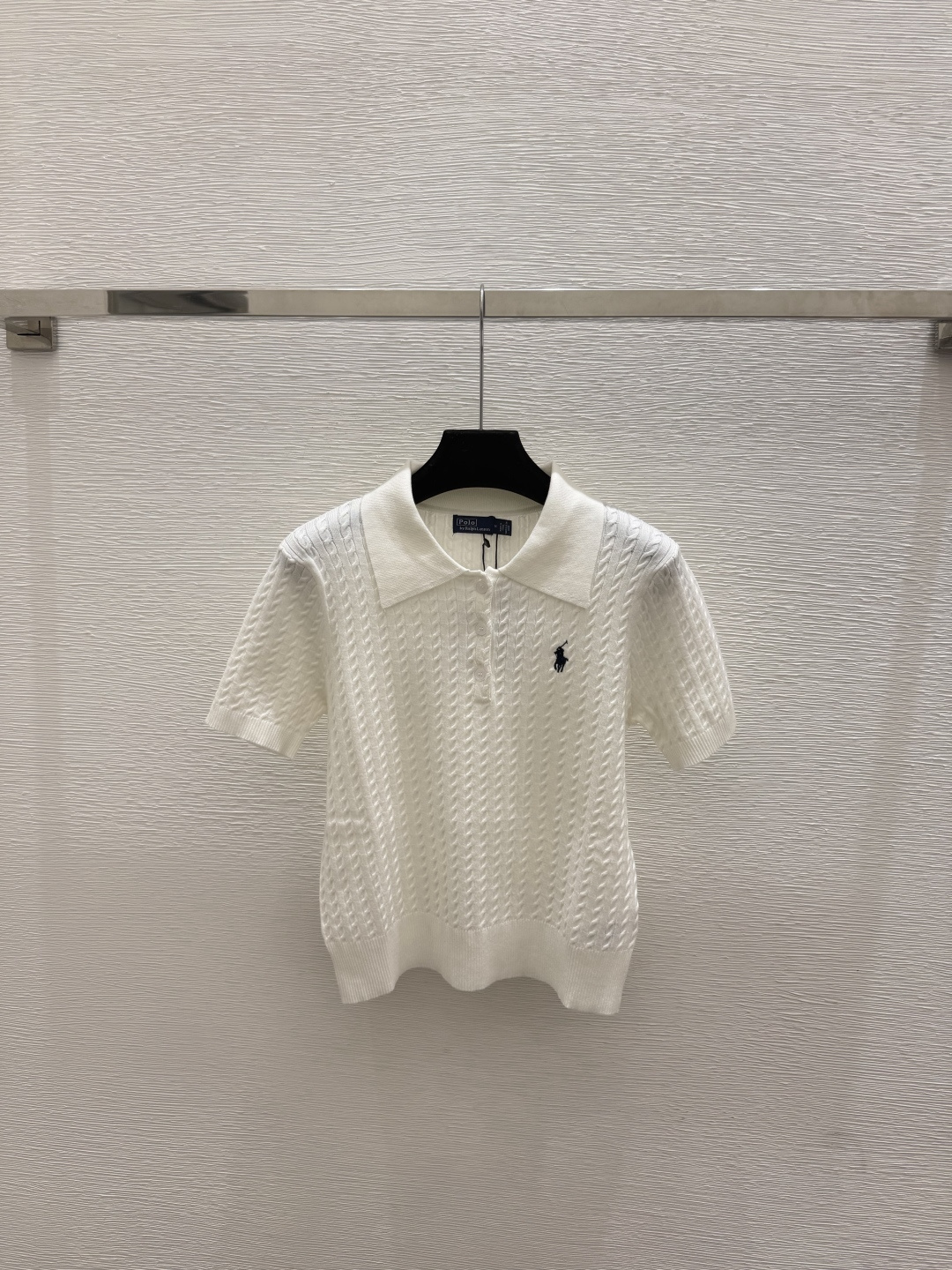 🆕PO家🆕  春夏新款 纯色简约翻领针织短袖颜色：白色 粉色尺码：36.38.40