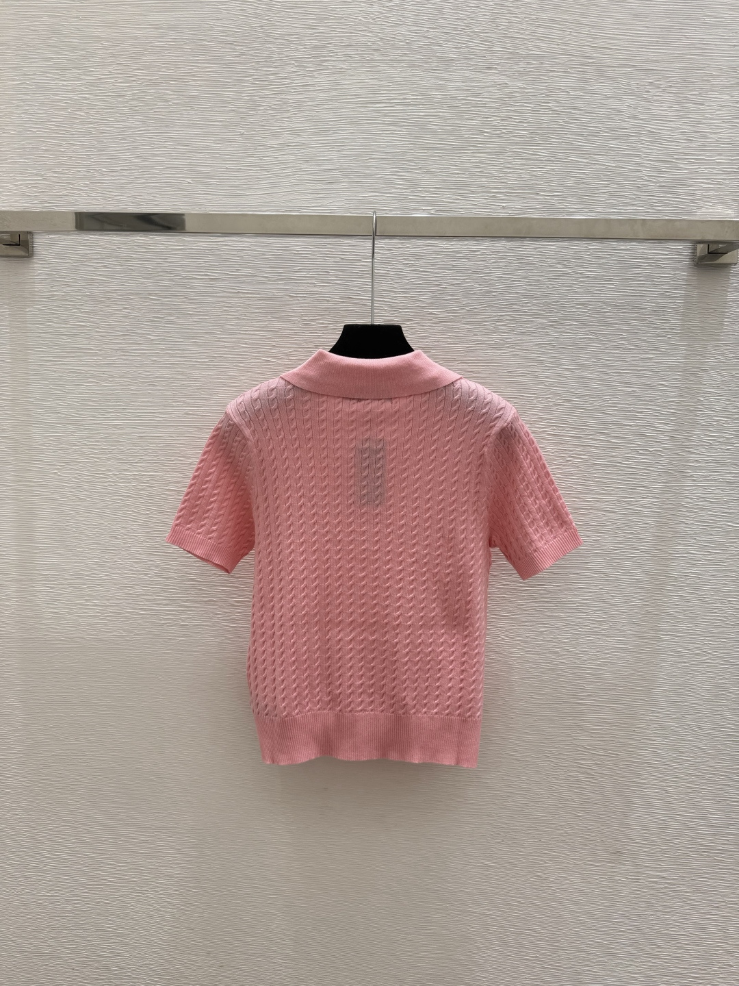🆕PO家🆕  春夏新款 纯色简约翻领针织短袖颜色：白色 粉色尺码：36.38.40