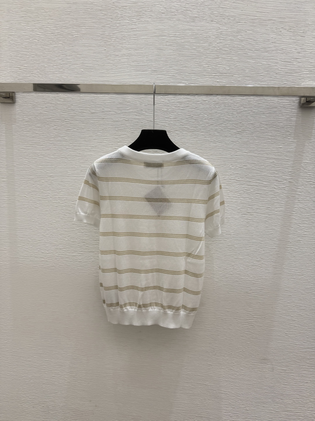 🆕M家🆕  春夏新款 撞色条纹圆领针织短袖颜色：白色 粉色 宝蓝尺码：36.38.40