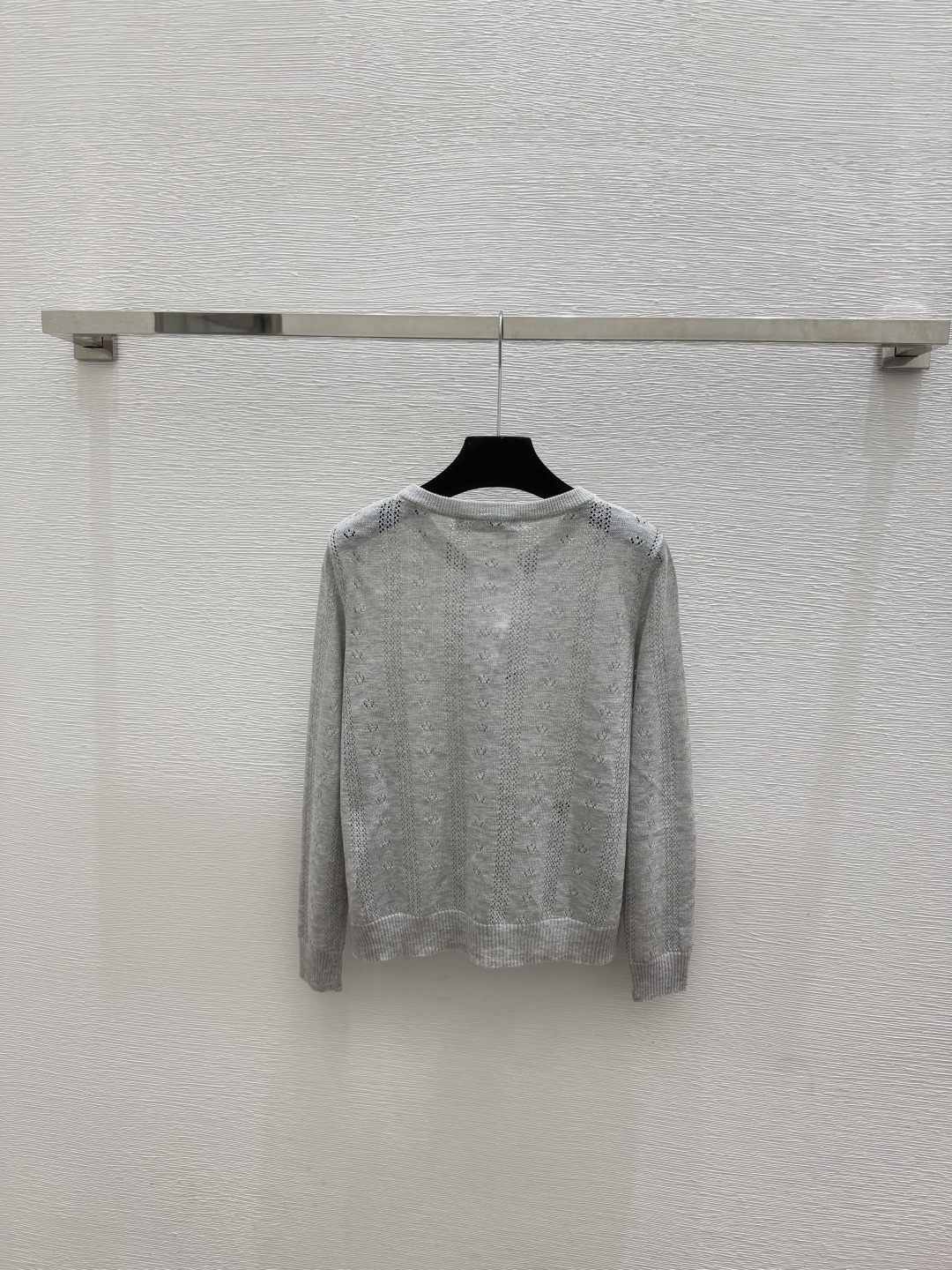 🆕D家🆕  春夏新款 纯色简约圆领针织长袖开衫颜色：白色 灰色尺码：36.38.40