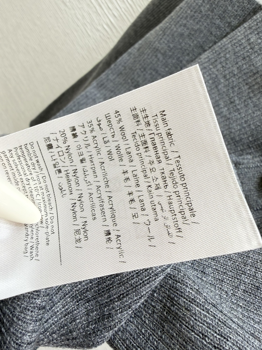 🆕VA家🆕  早秋新款  撞色条纹翻领针织长袖 颜色：灰色 宝蓝 尺码：36.38.40