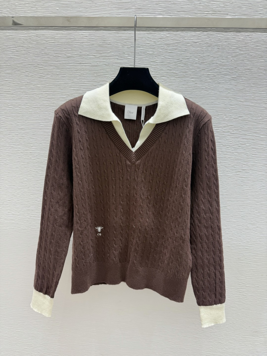 🆕D家🆕  早秋新款 撞色翻领针织长袖 颜色：咖啡 黑色 尺码：36.38.40