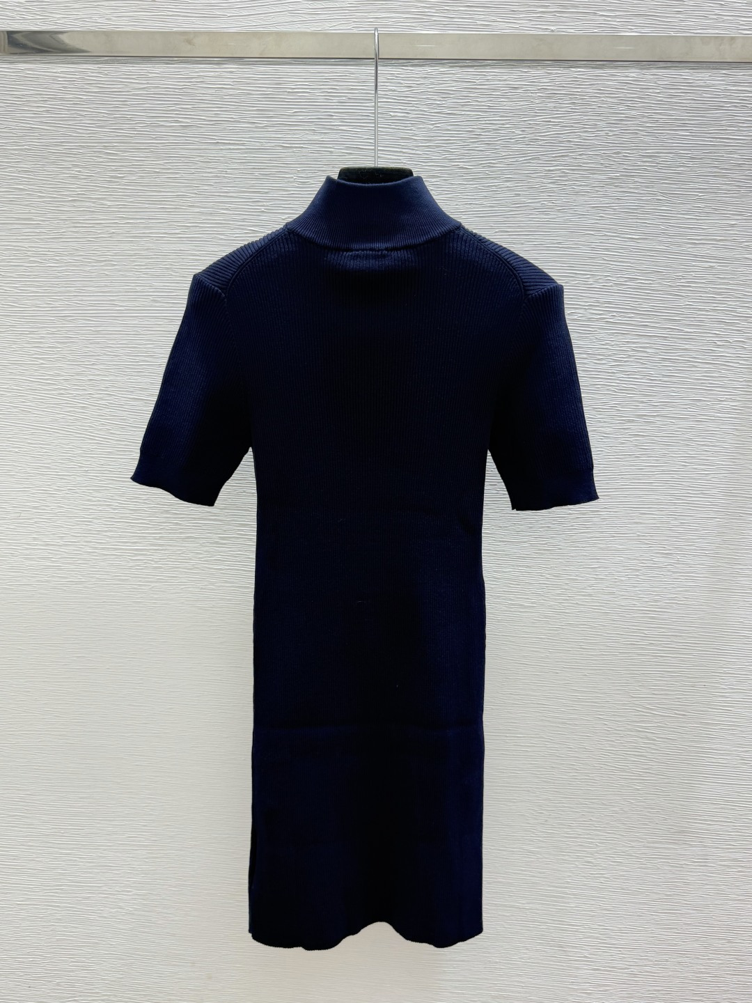 🆕M家🆕  早秋新款  纯色简约高领针织短袖裙 颜色：宝蓝 尺码：36.38.40