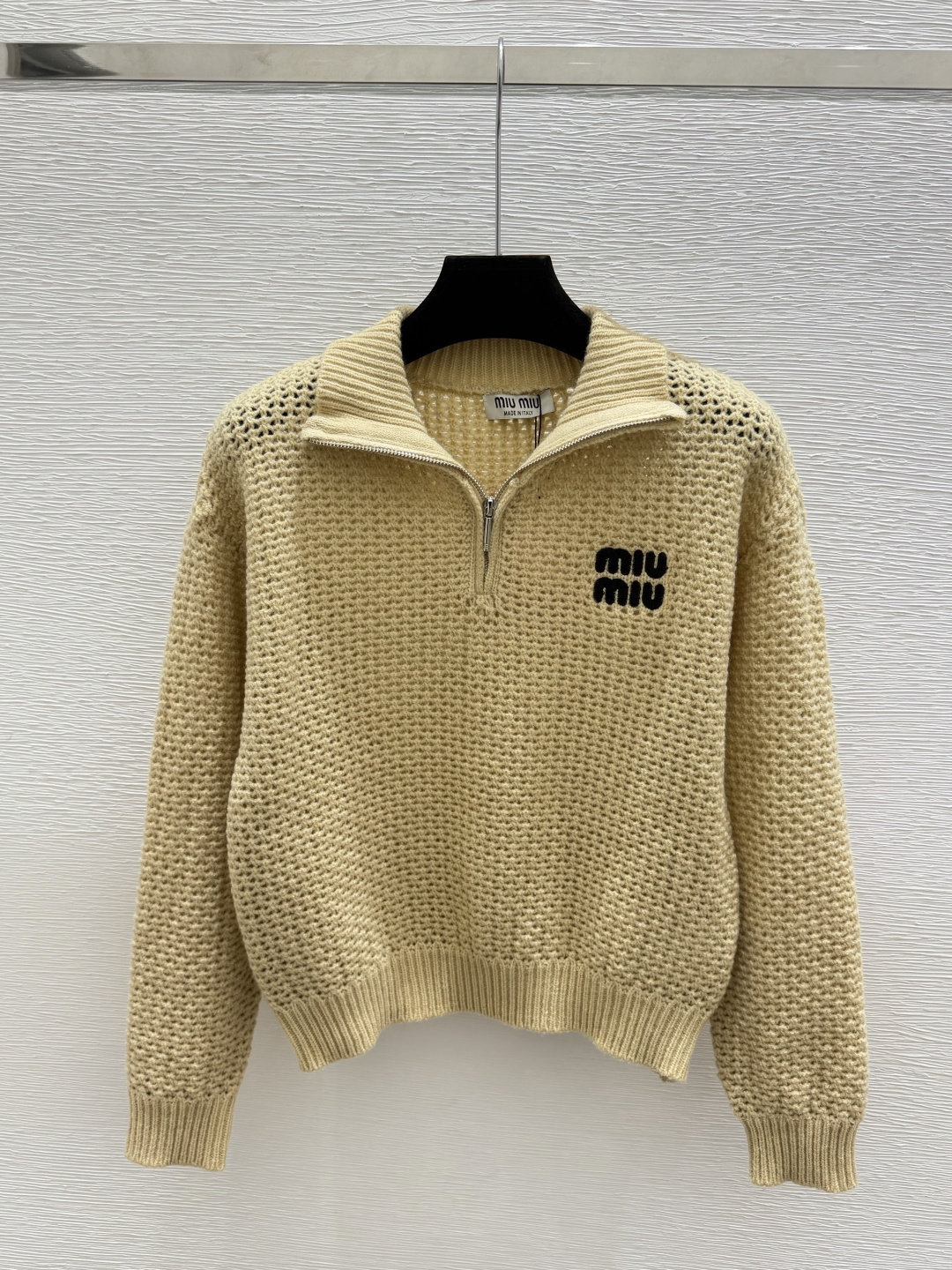 🆕M家🆕  早秋新款  纯色翻领针织长袖开衫 颜色：卡其 灰色 尺码：36.38.40