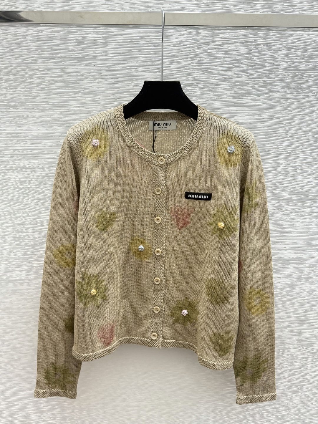 🆕M家🆕  春夏新款 撞色花卉圆领针织长袖开衫 颜色：白色 咖啡 尺码：36.38.40