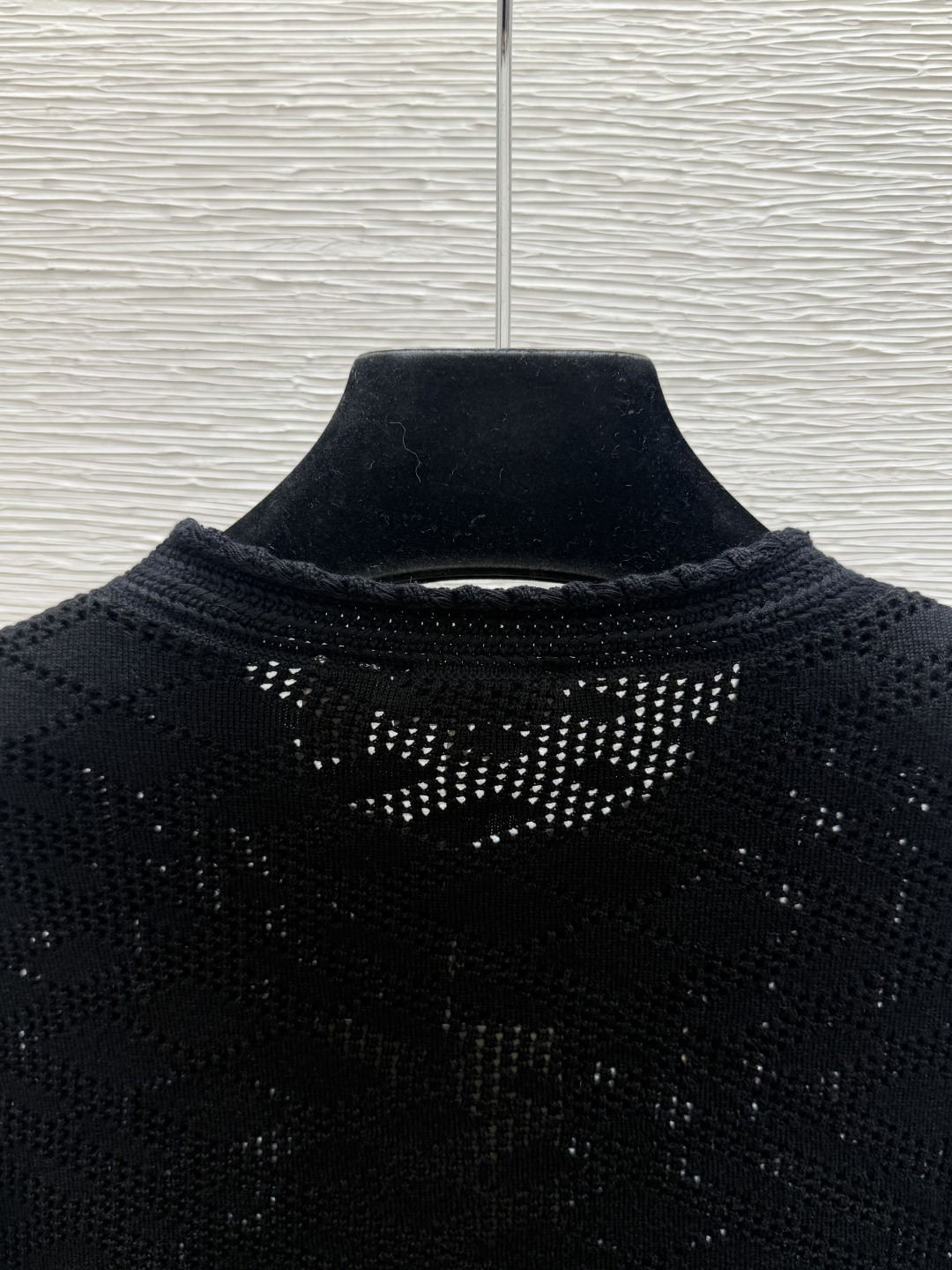 🆕BU家🆕  春夏新款 纯色简约圆领针织长袖开衫 颜色：黑色 尺码：36.38.40